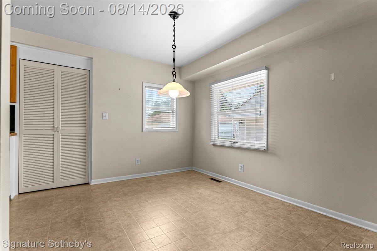 28399 Palmer Boulevard Property Photo 14