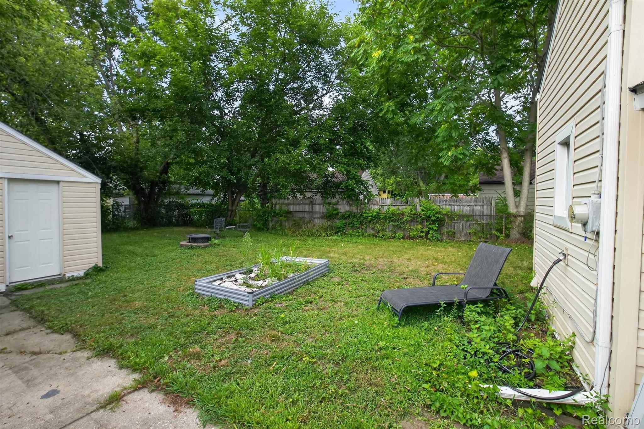 35259 Currier Street Property Photo 26