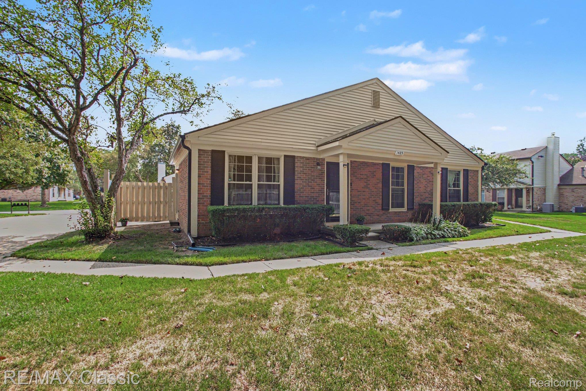 1489 Dover Hill Property Photo 23