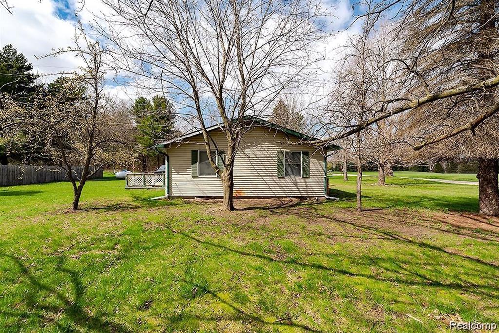 140 Larson Road Property Photo 6