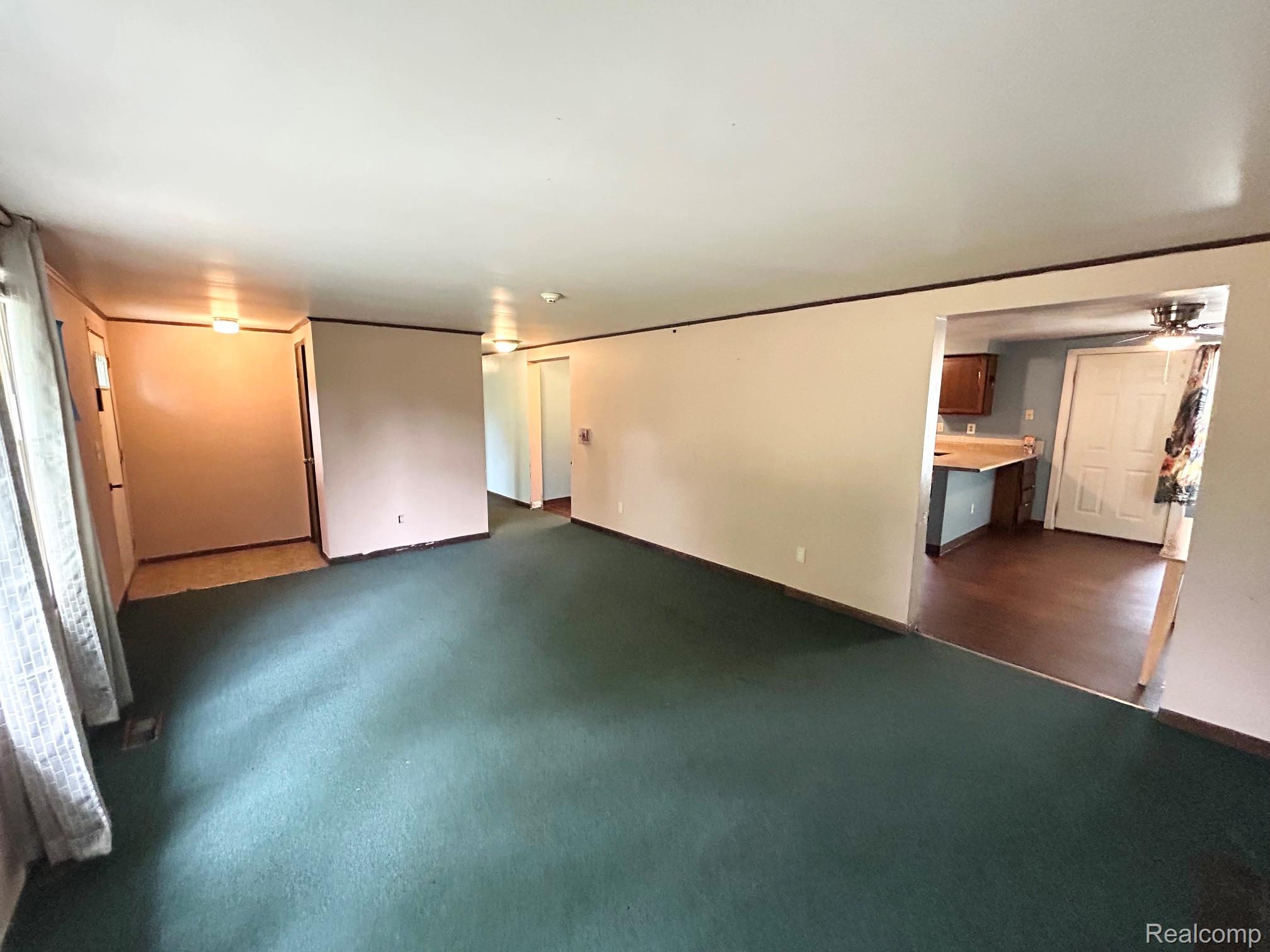 140 Larson Road Property Photo 11