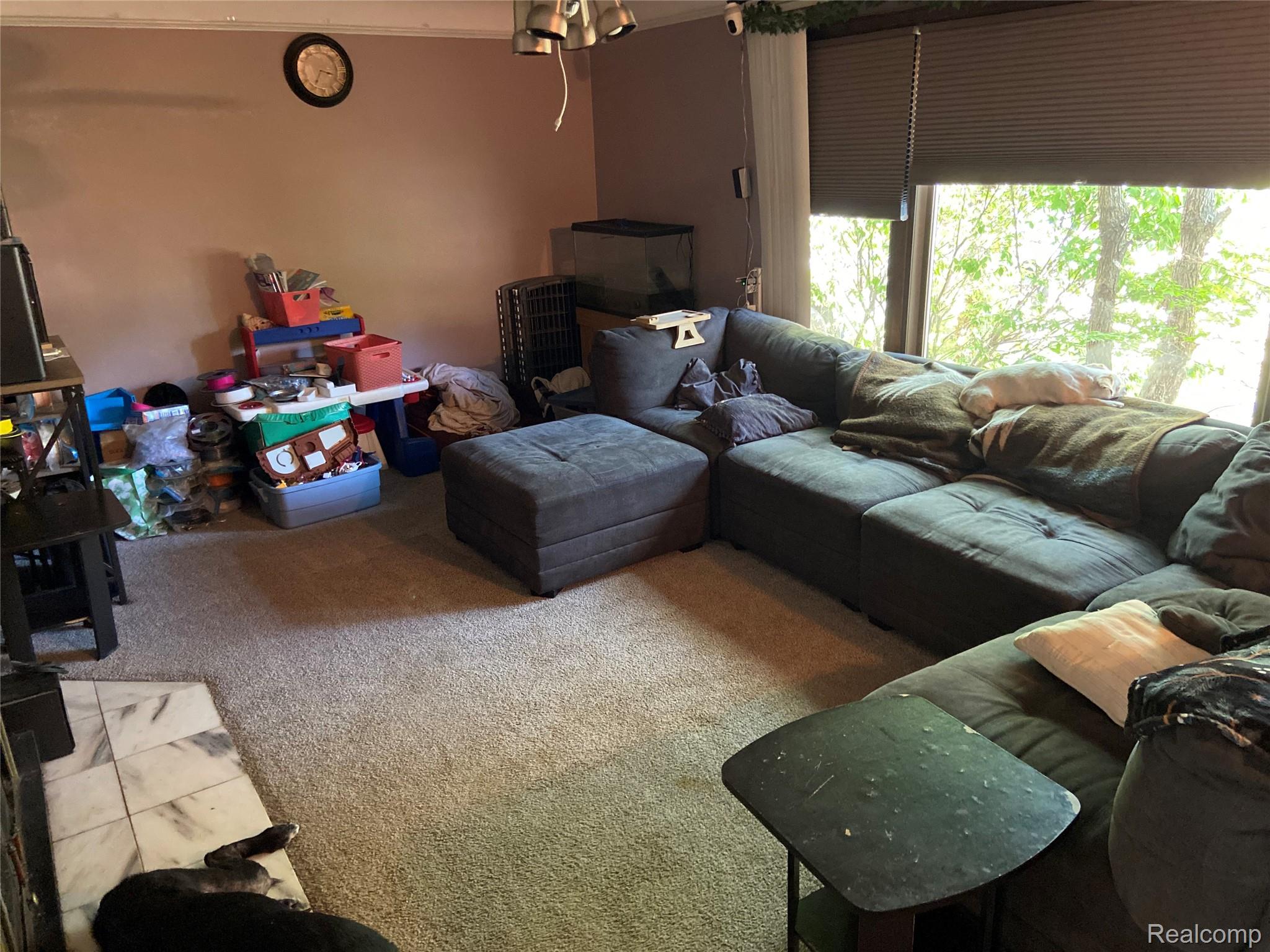 18550 Beechwood Street Property Photo 3