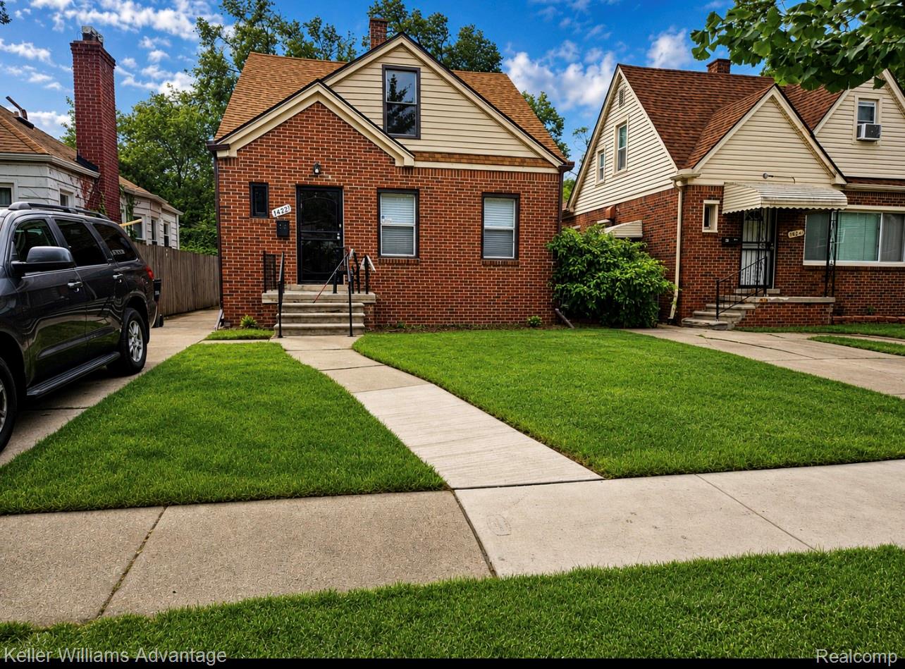 14421 Grandville Avenue Property Photo 1
