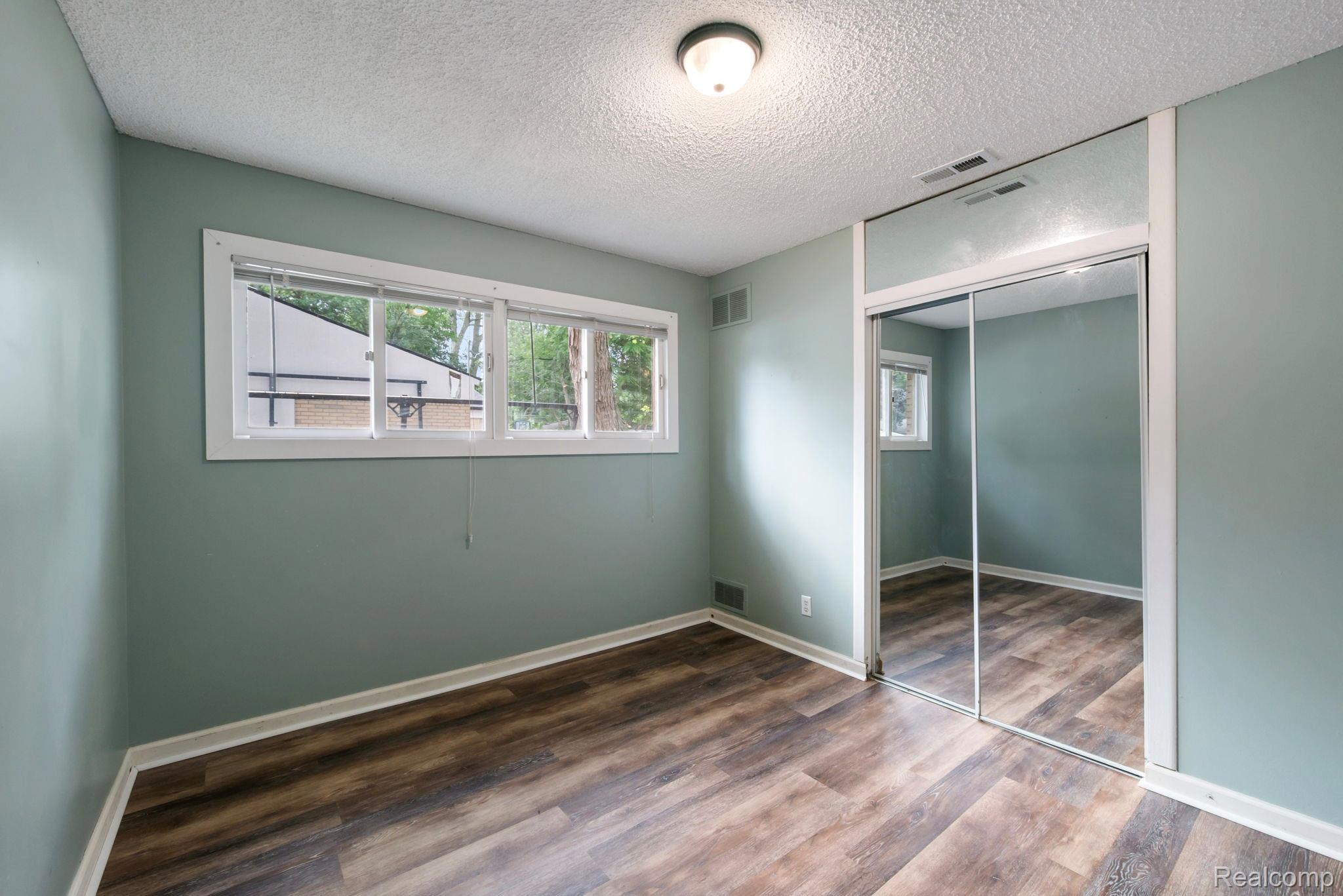 2495 Walce Drive Property Photo 39