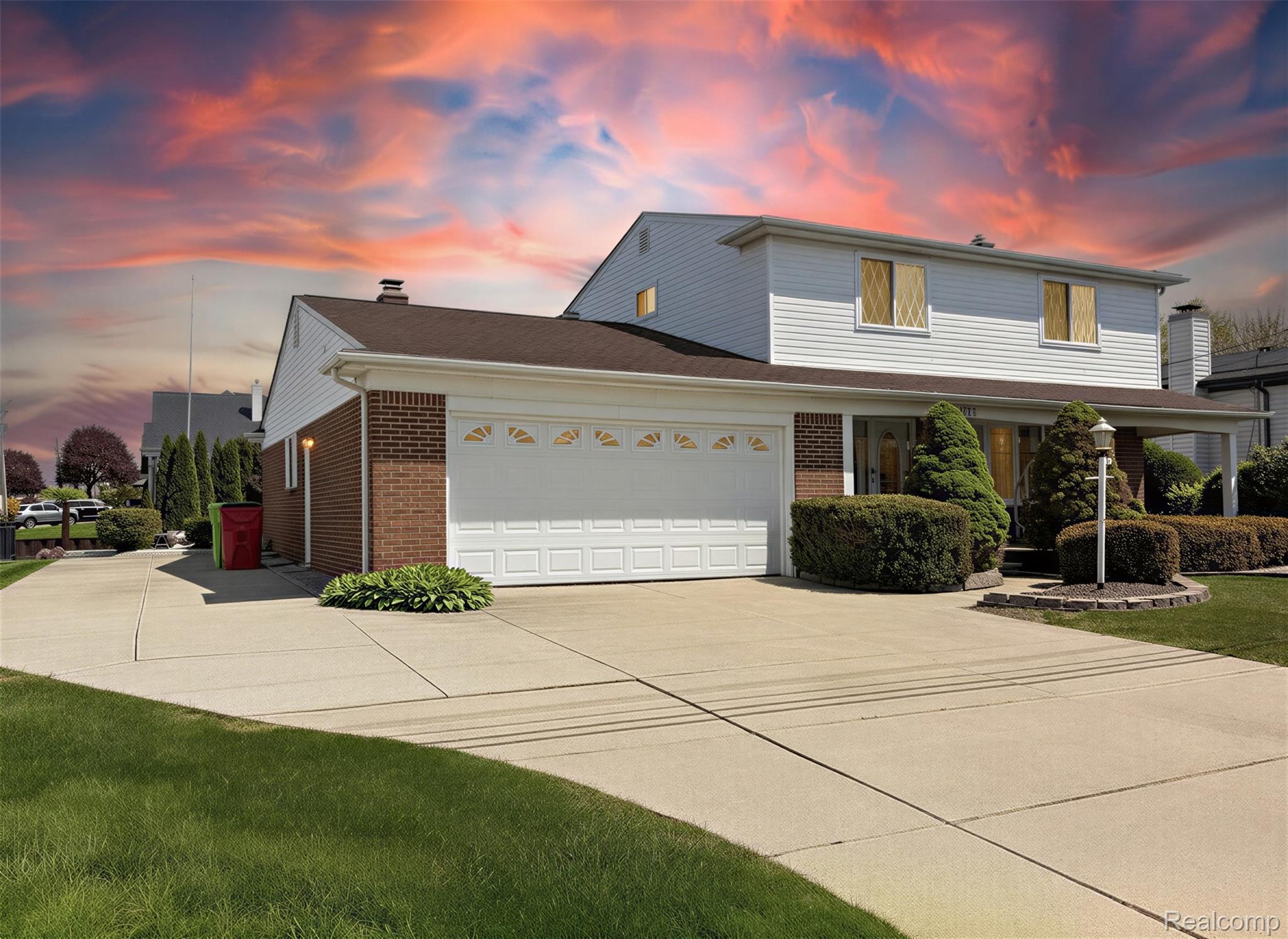 29531 N Seaway Court Property Photo 1