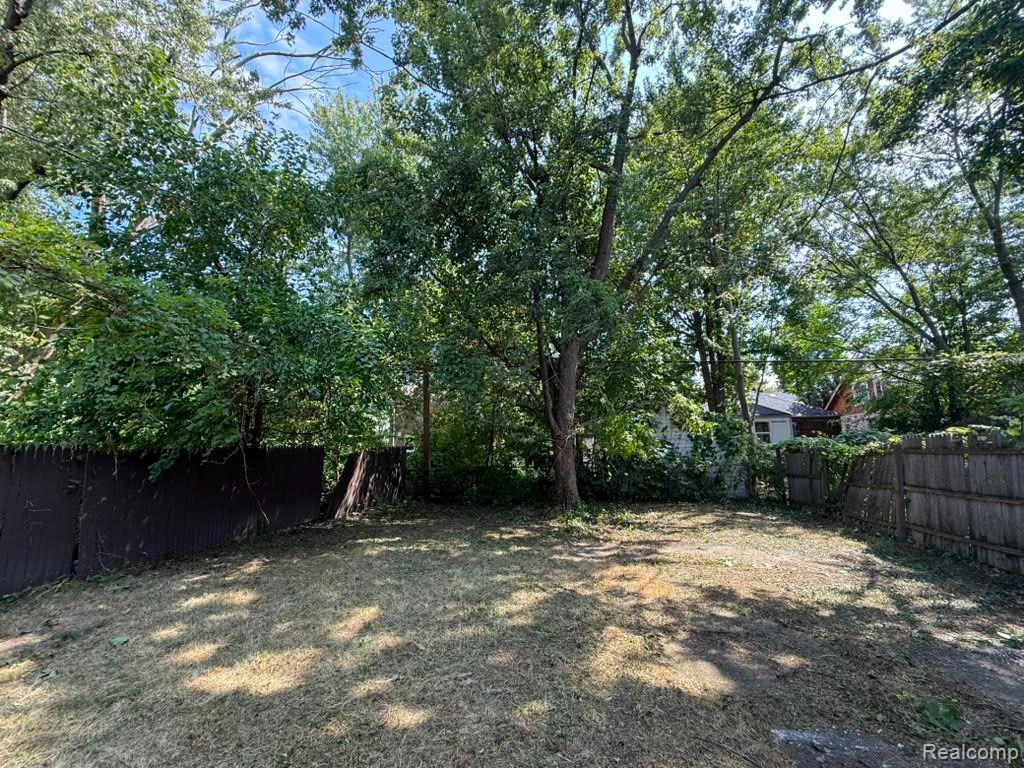 14344 Mark Twain Street Property Photo 18