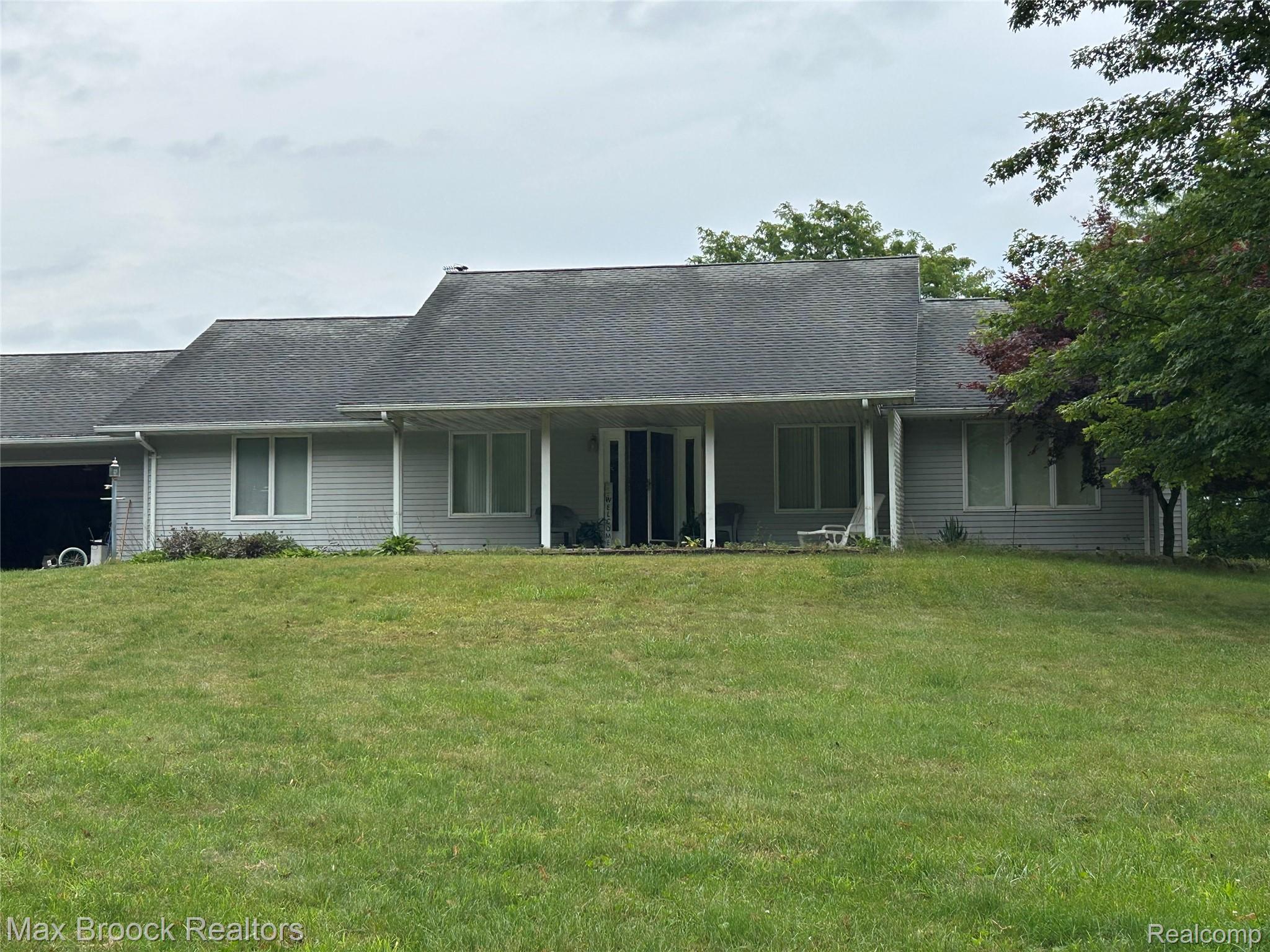 9675 Herold Highway