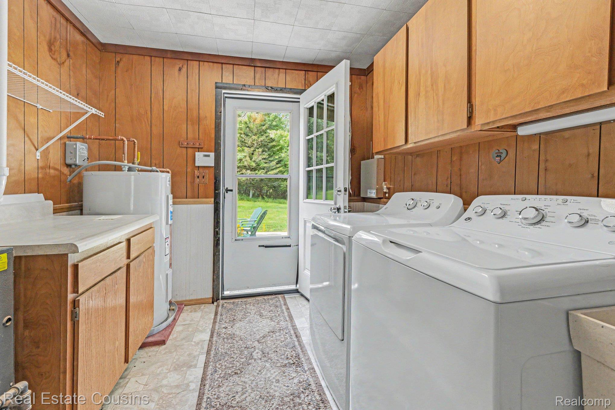 1093 Saginaw Street Property Photo 3