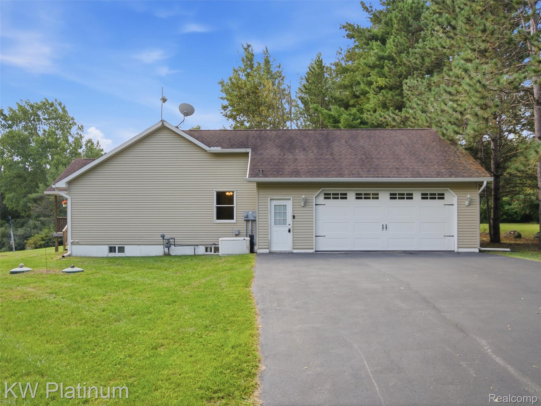 3775 Sandusky Road Property Photo 1
