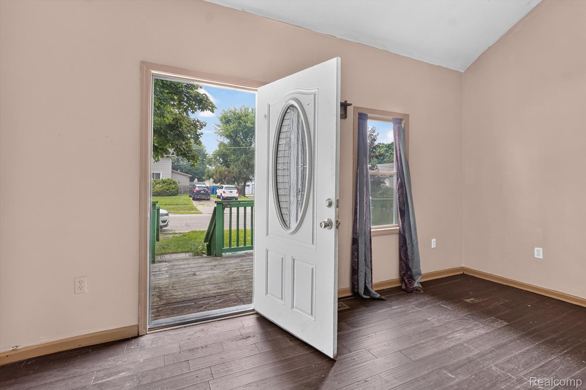 203 Grant Street Property Photo 6