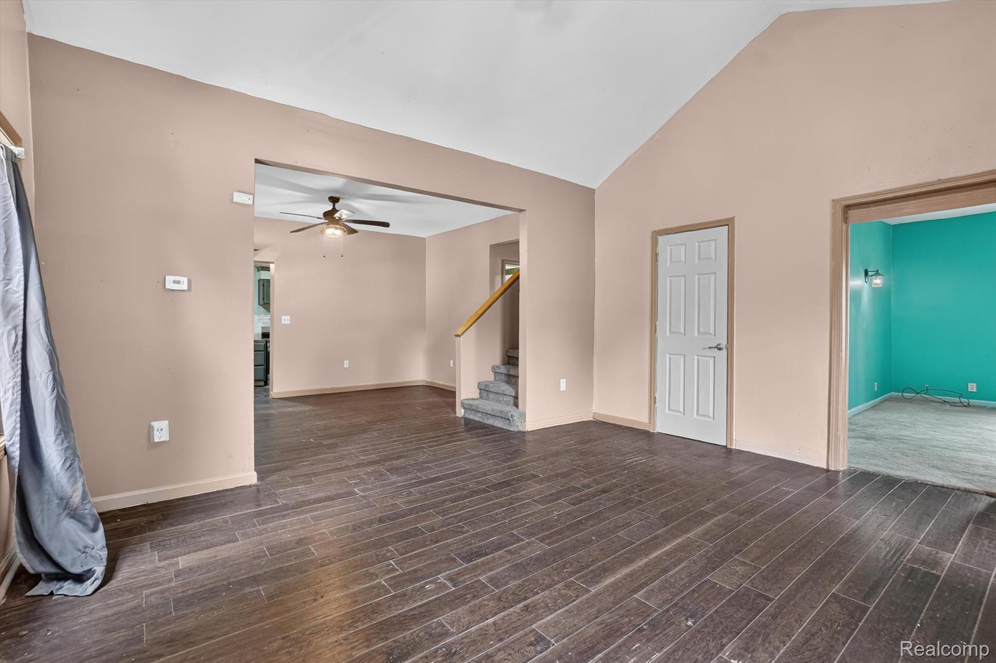 203 Grant Street Property Photo 9
