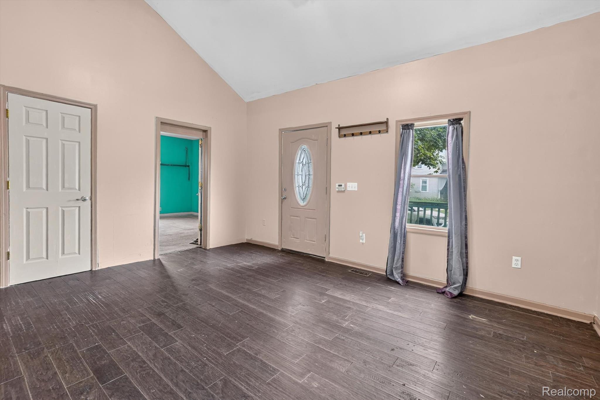 203 Grant Street Property Photo 10
