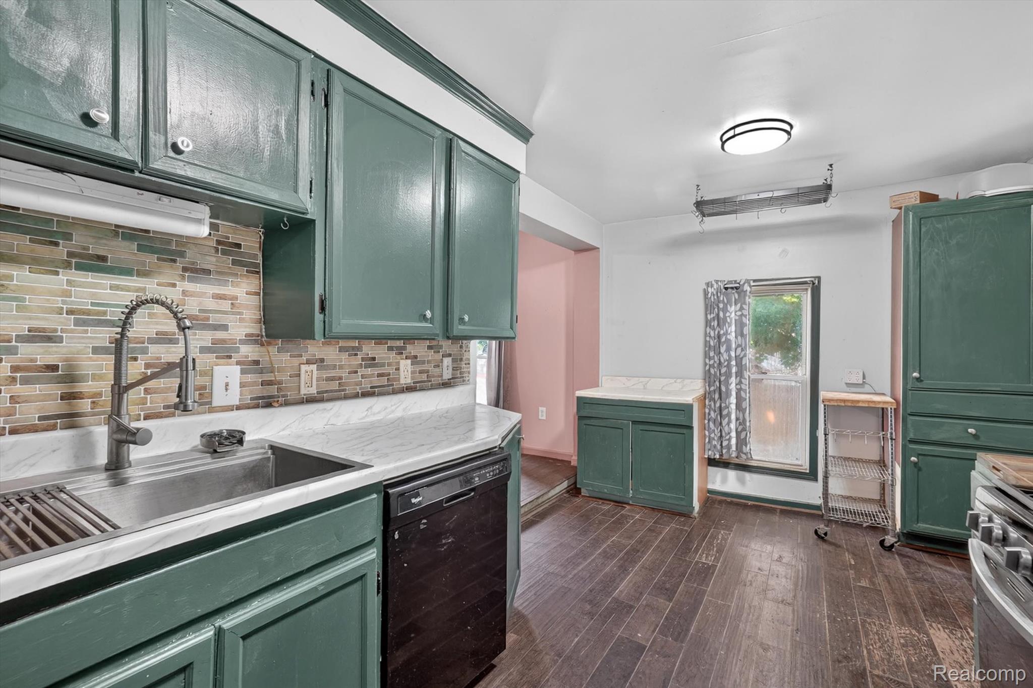 203 Grant Street Property Photo 15