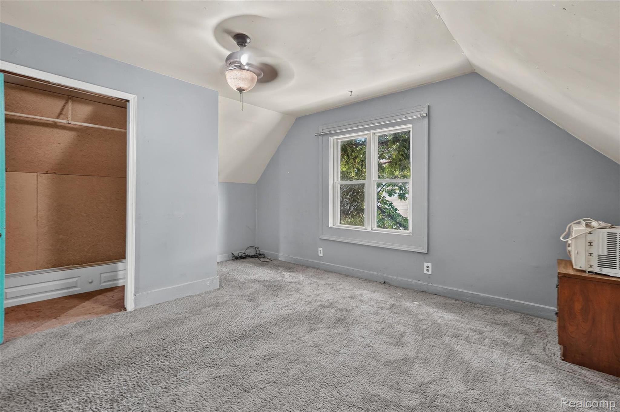 203 Grant Street Property Photo 26