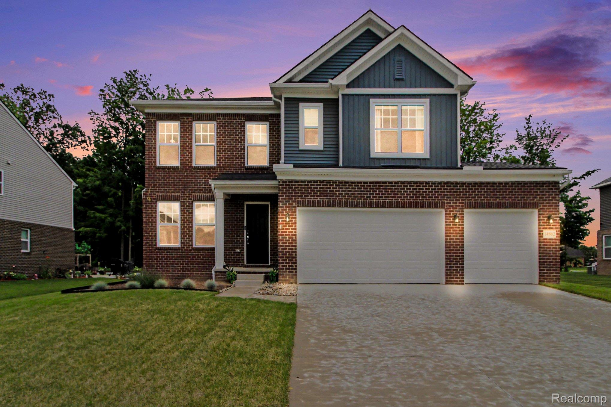 14502 Laurelwood Drive Property Photo 1
