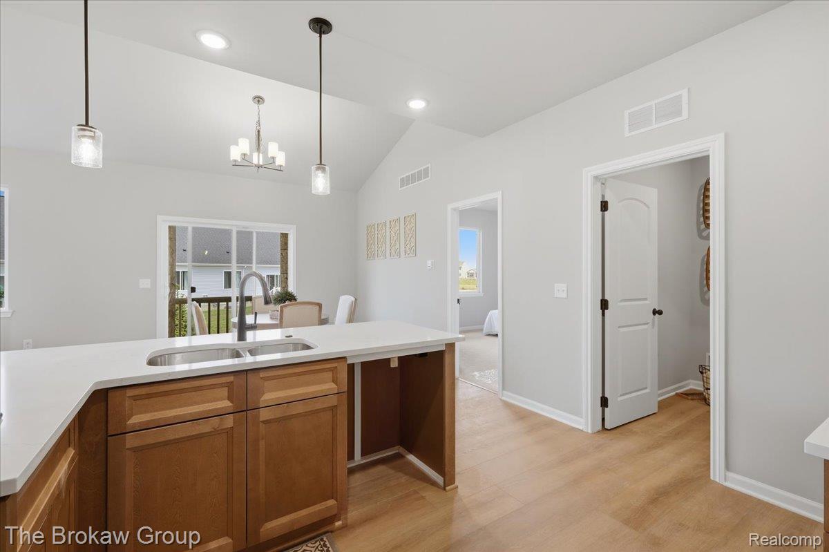 1433 Lincoln Street Property Photo 20