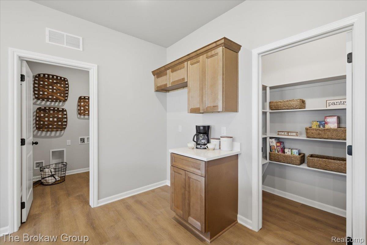 1433 Lincoln Street Property Photo 21