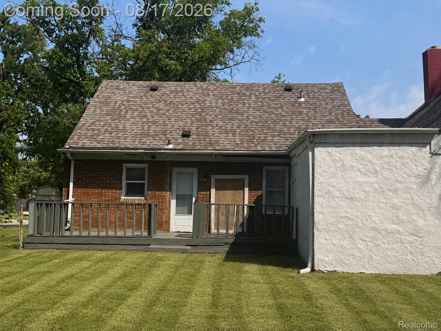 20195 Westhampton Avenue Property Photo 2