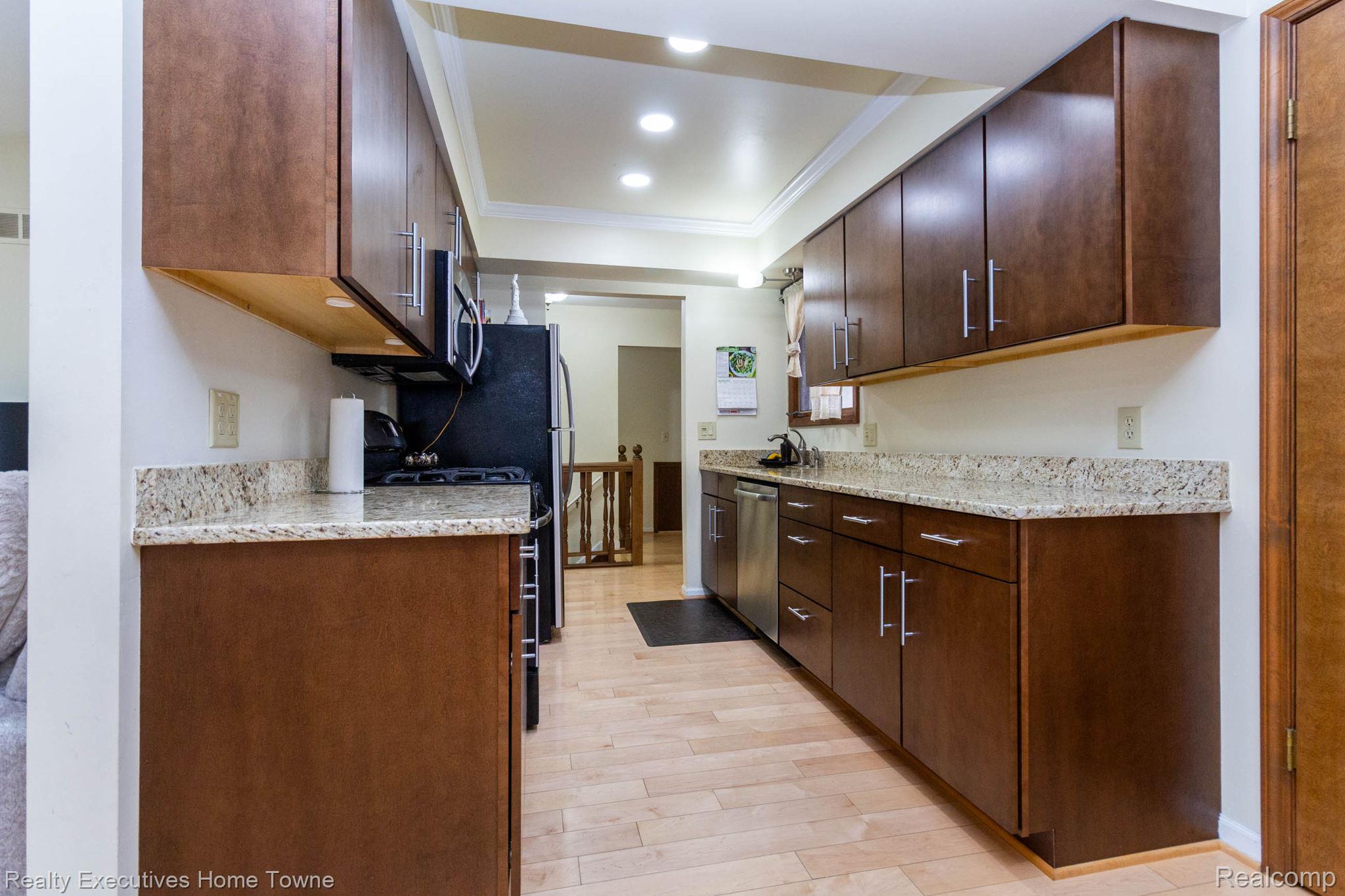 29573 Red Oak Drive 62 Property Photo 11