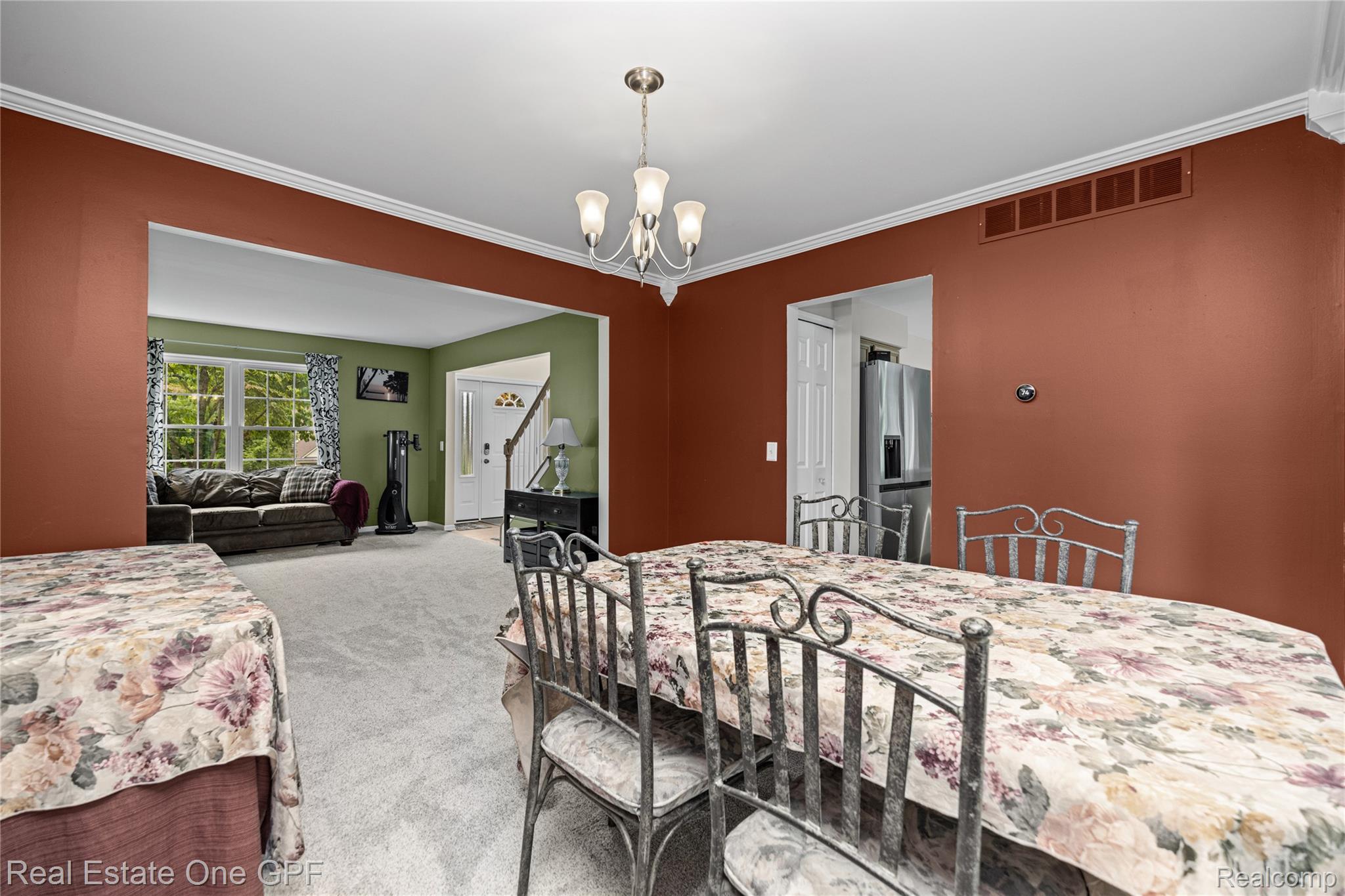 8922 Redstone Drive Property Photo 15