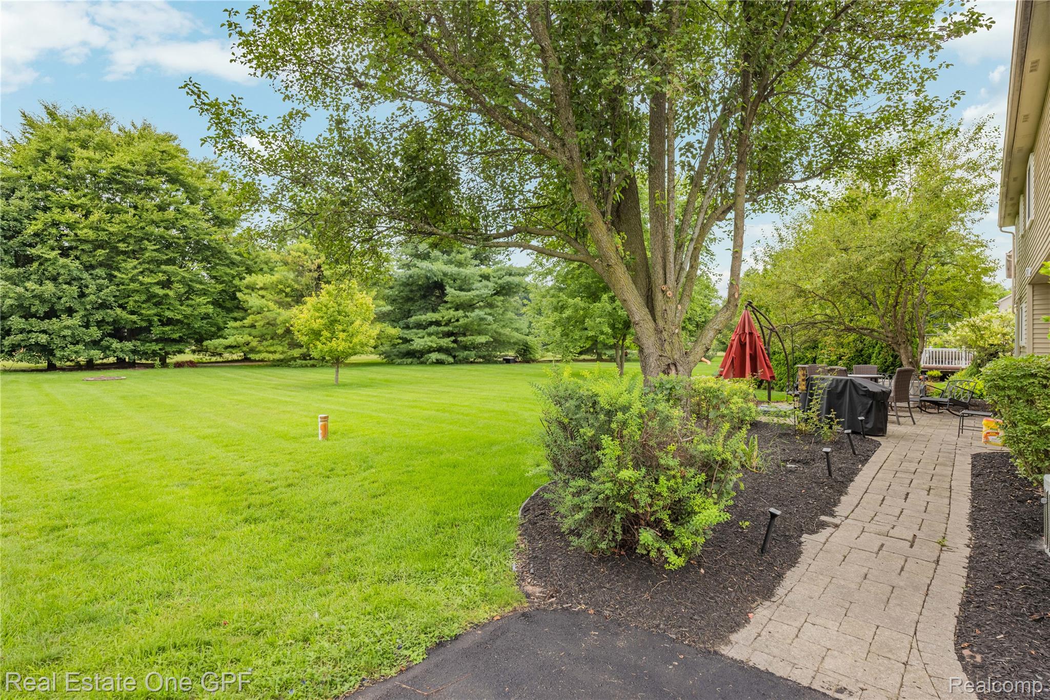8922 Redstone Drive Property Photo 67