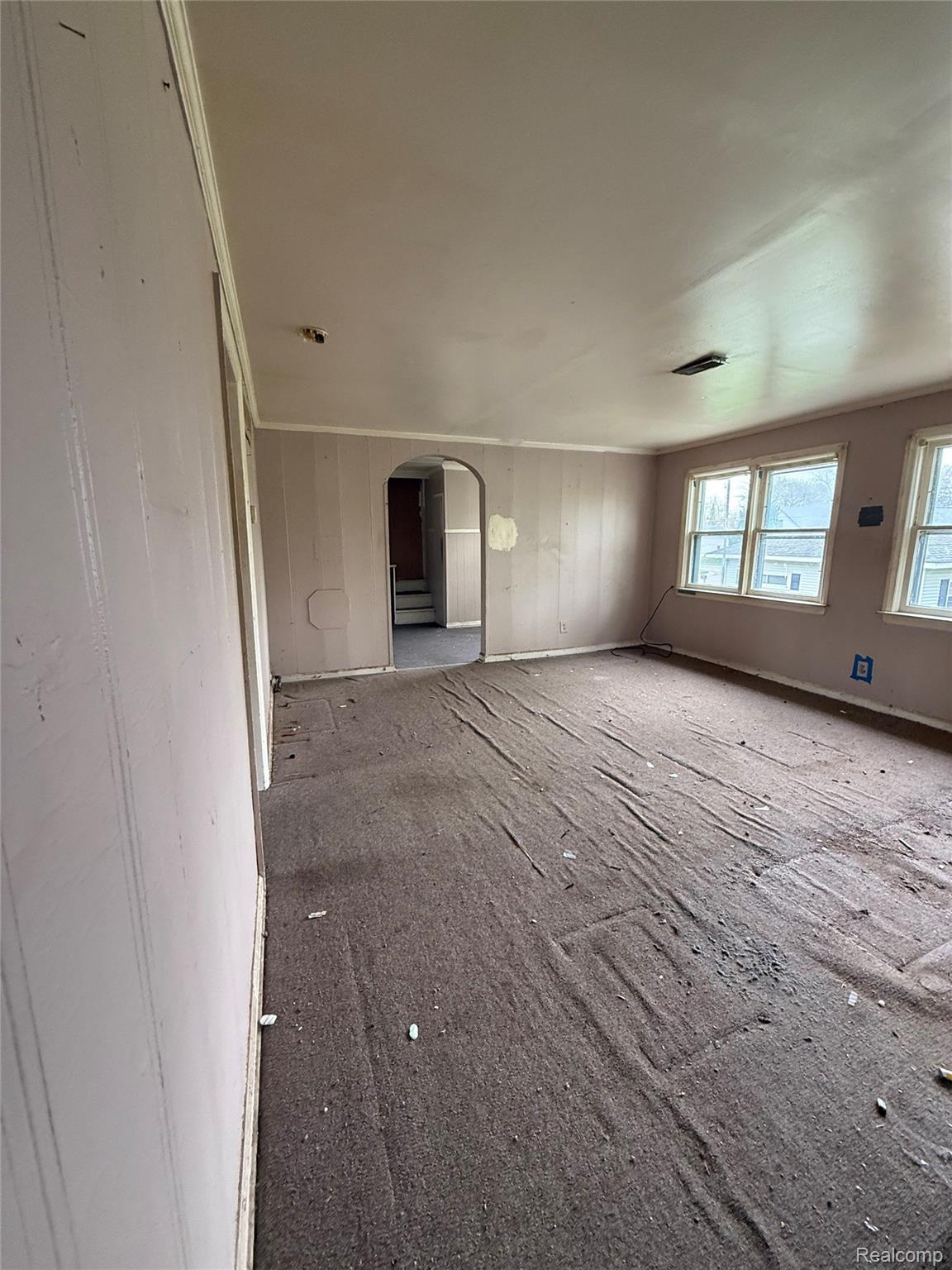 6934 John Street Property Photo 5