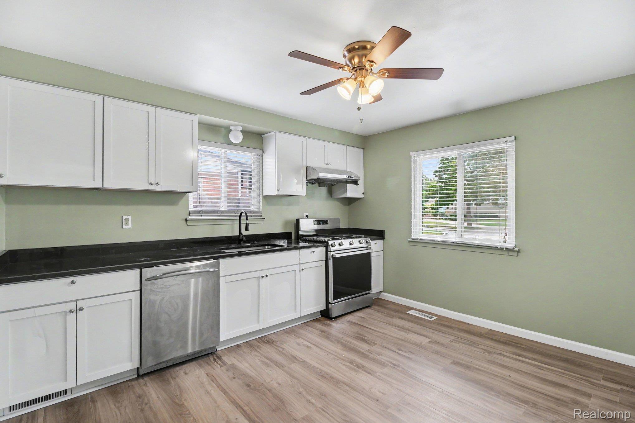 31282 Fernwood Street Property Photo 8