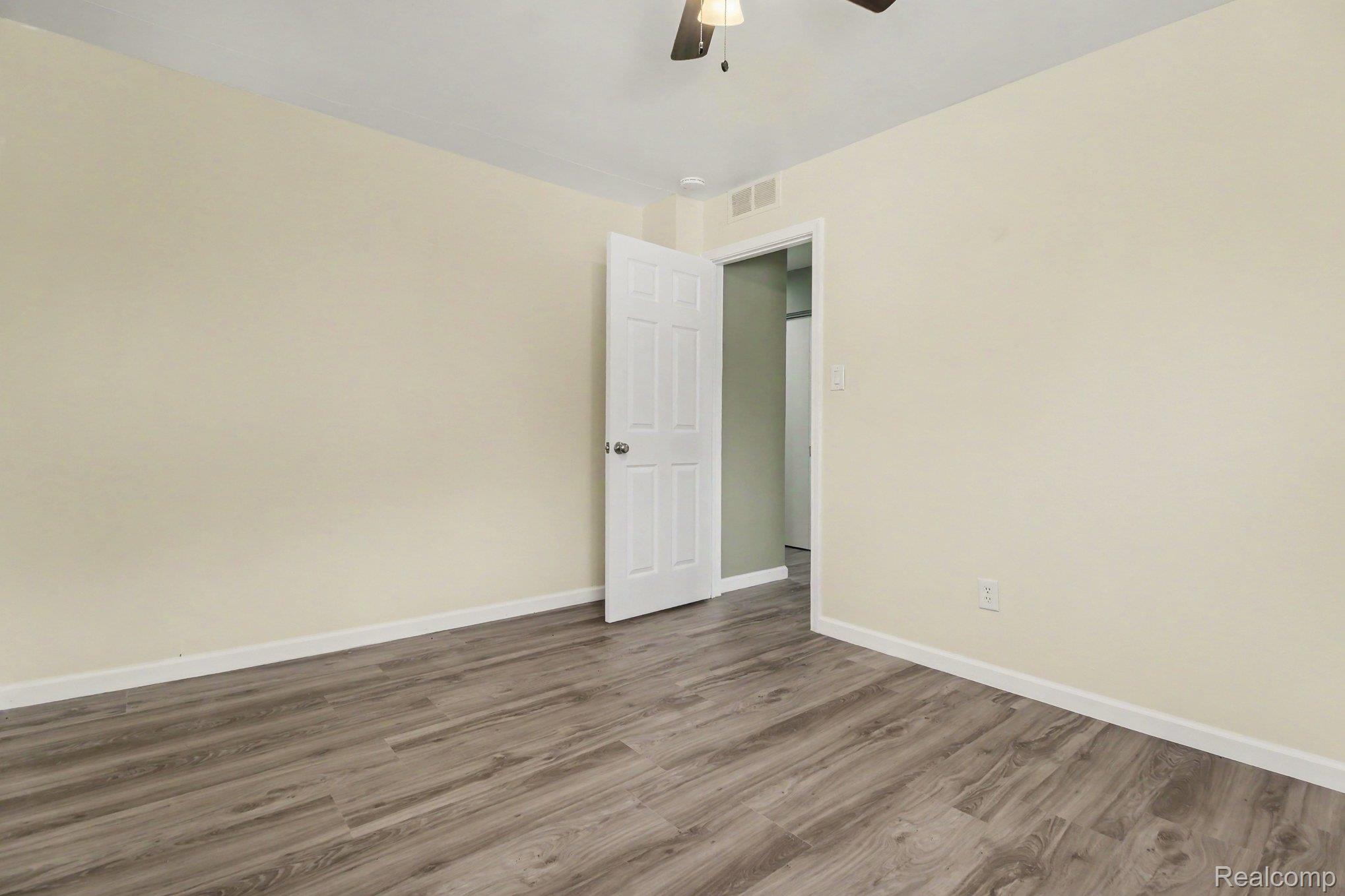 31282 Fernwood Street Property Photo 12