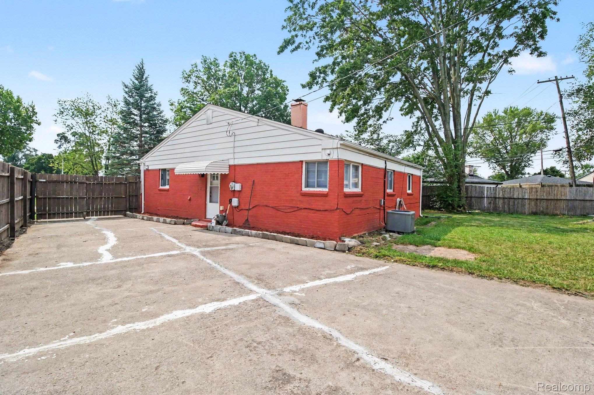 31282 Fernwood Street Property Photo 20
