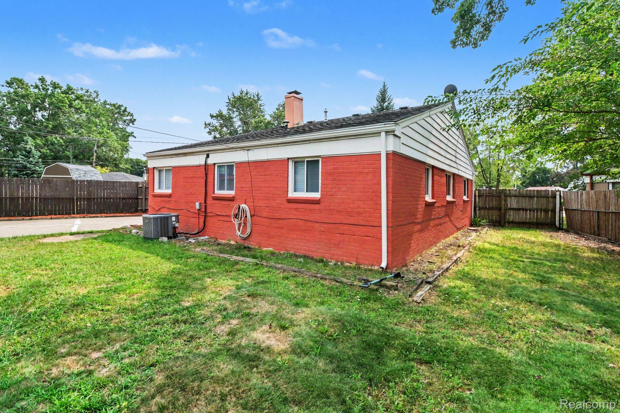31282 Fernwood Street Property Photo 22