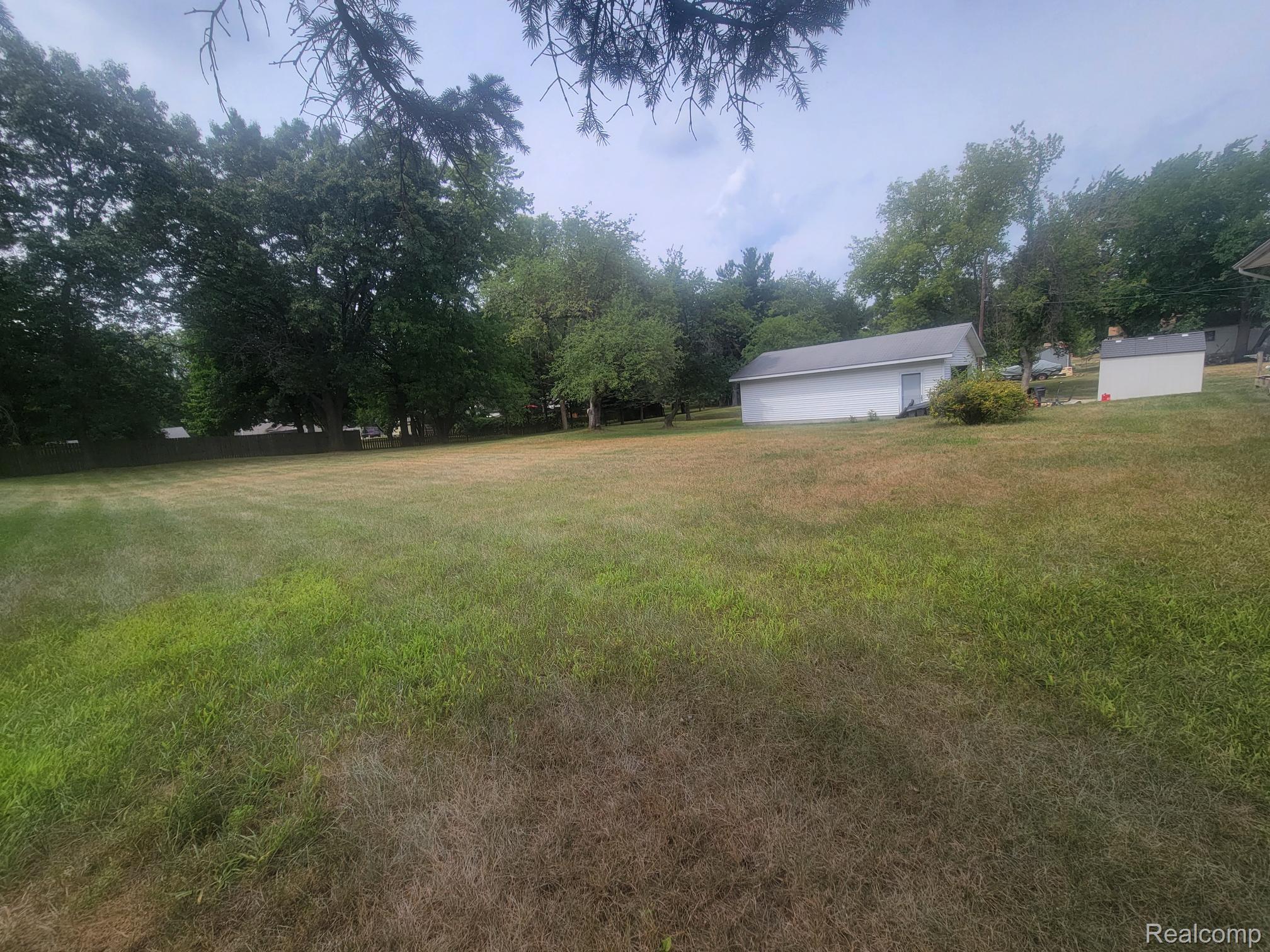 655 Reynolds Drive Property Photo 3