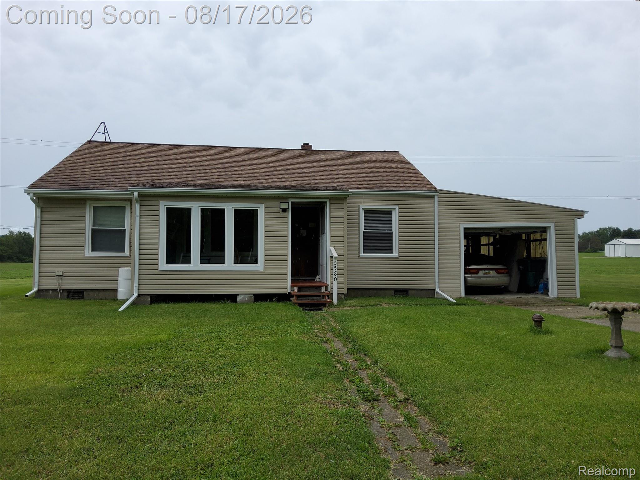 5580 Hollow Corners Drive Property Photo 1