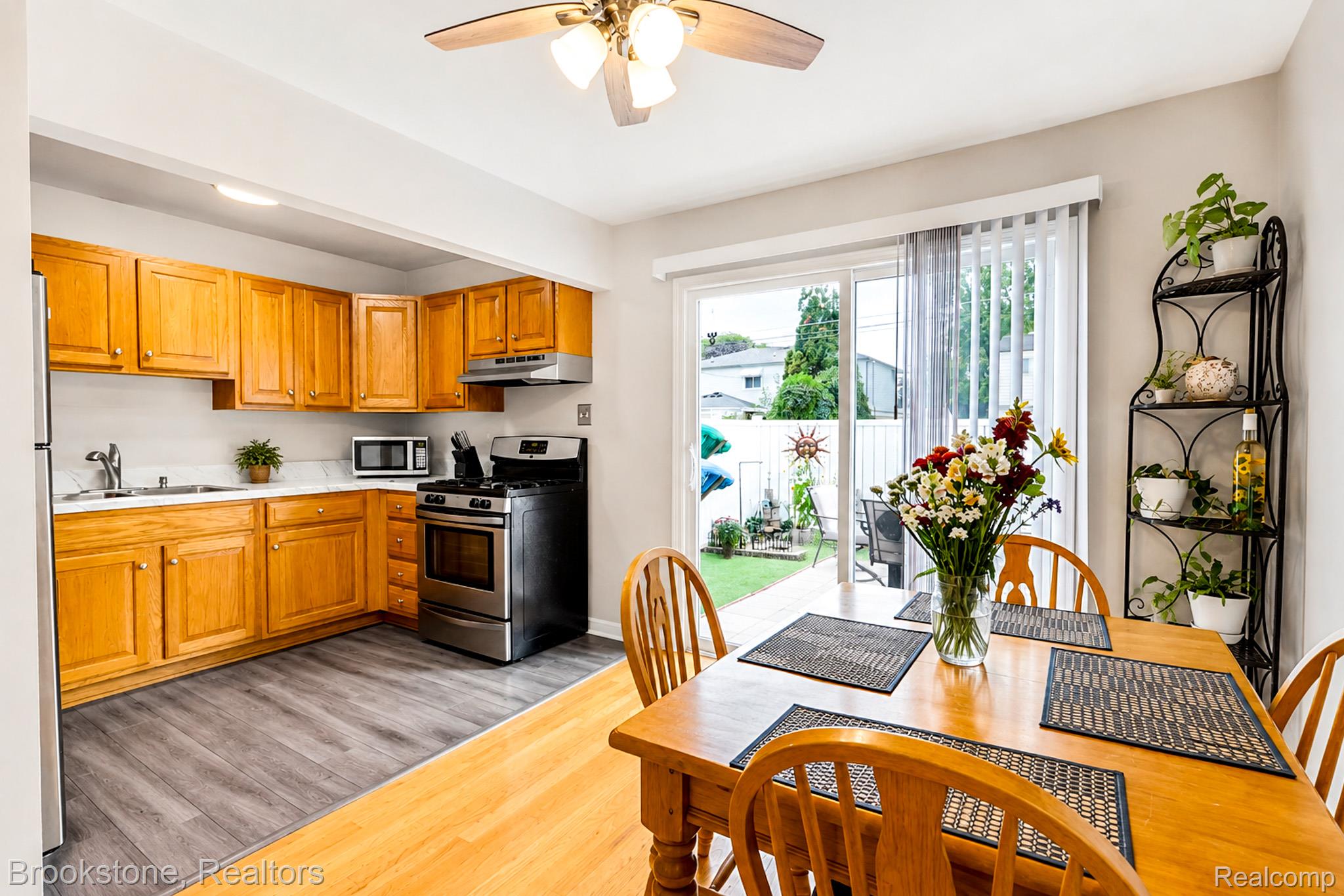 45737 Kensington Property Photo 5