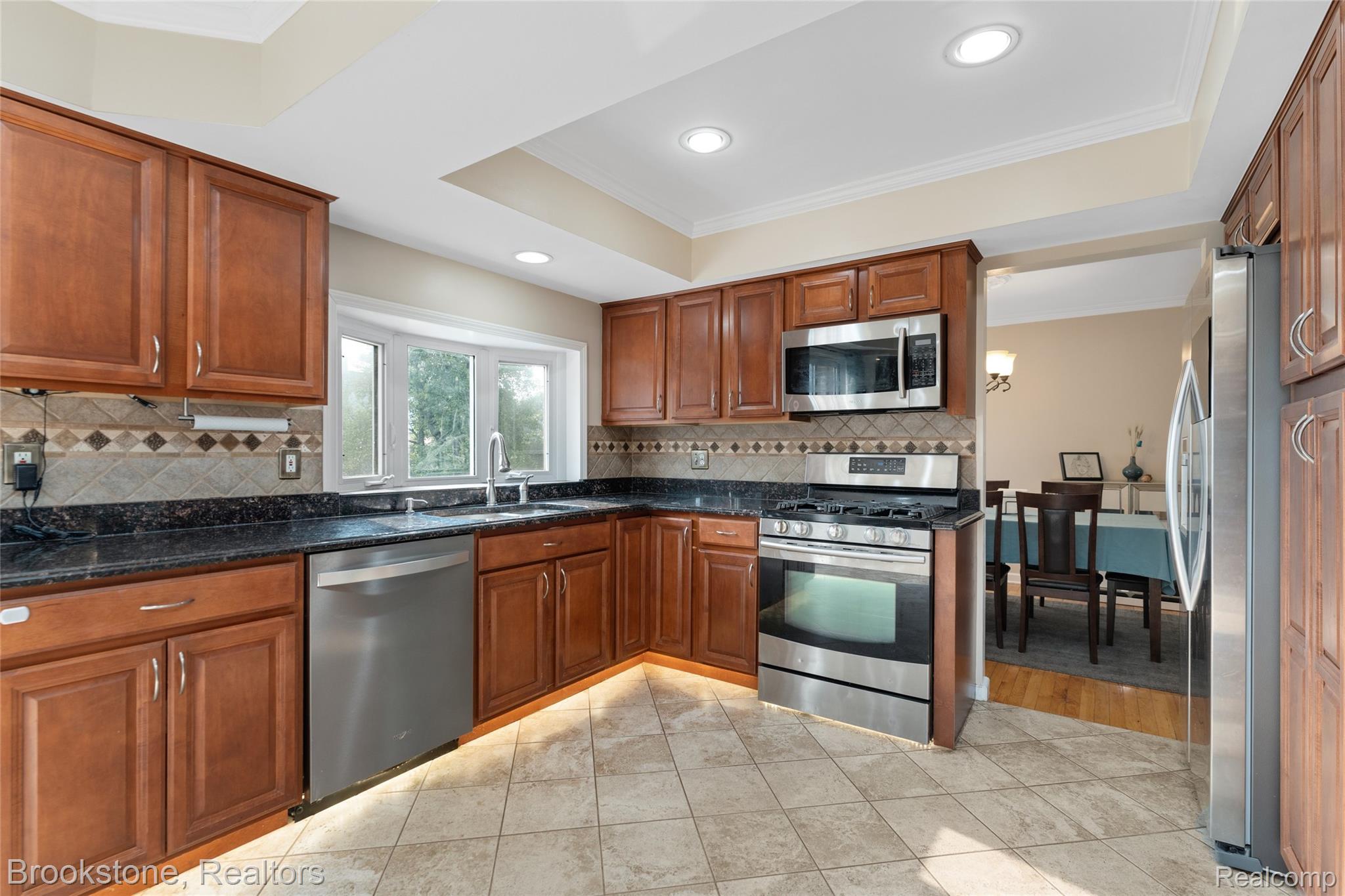 37082 Gary Drive Property Photo 9