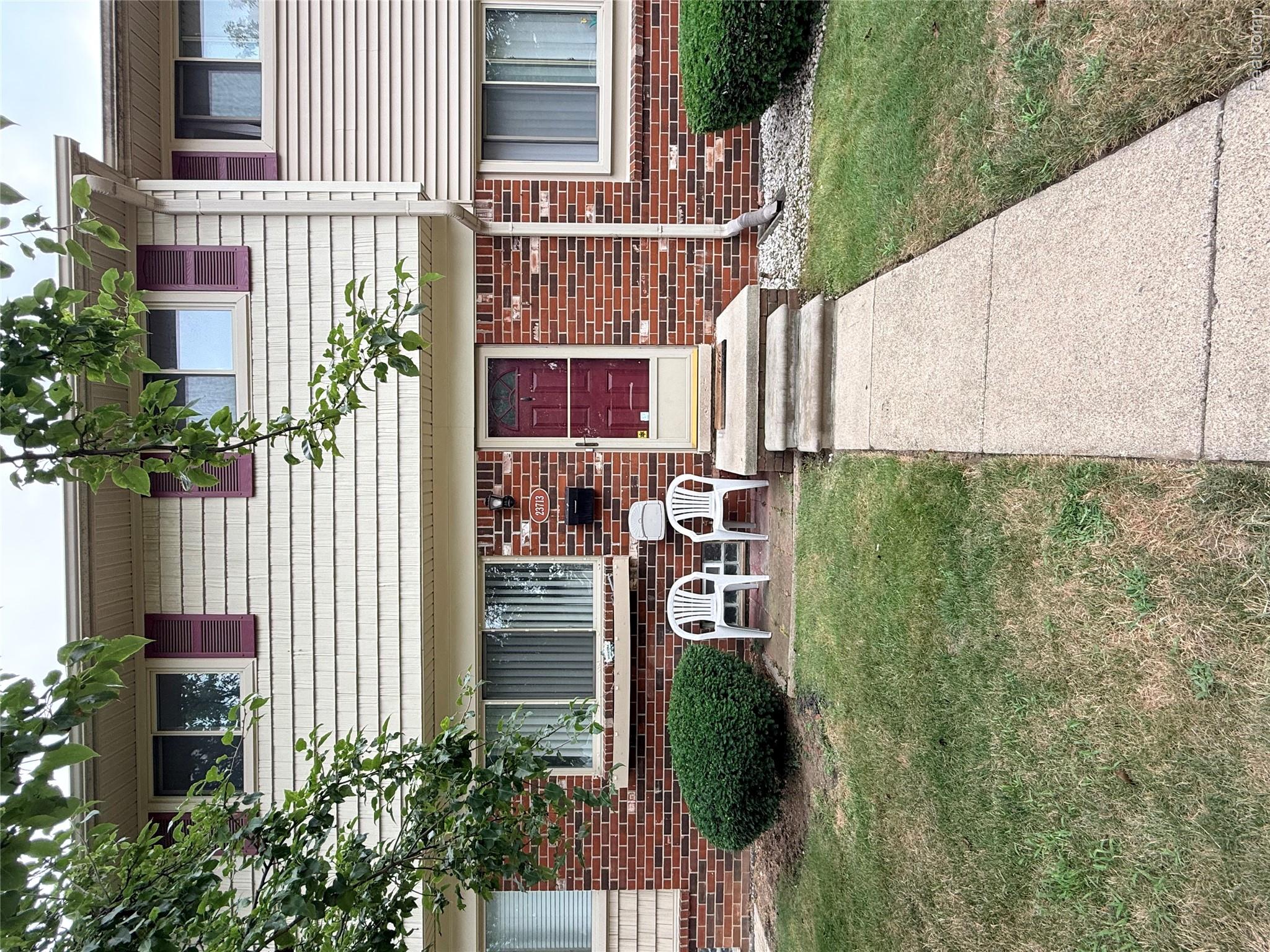 23713 Haig Property Photo 1