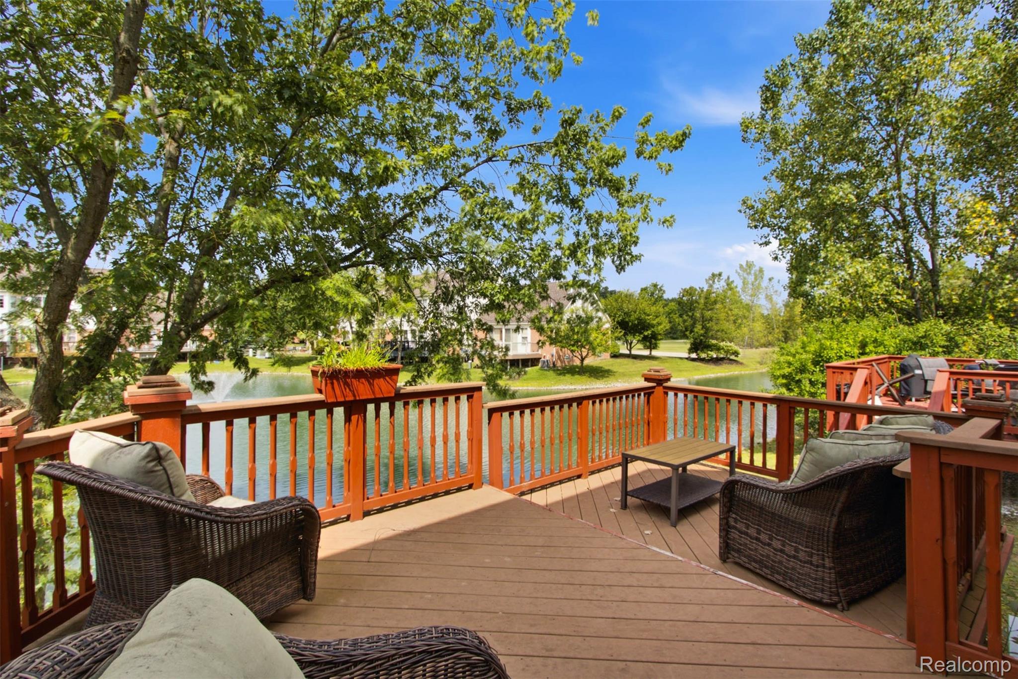 8704 Hardwood Drive Property Photo 10