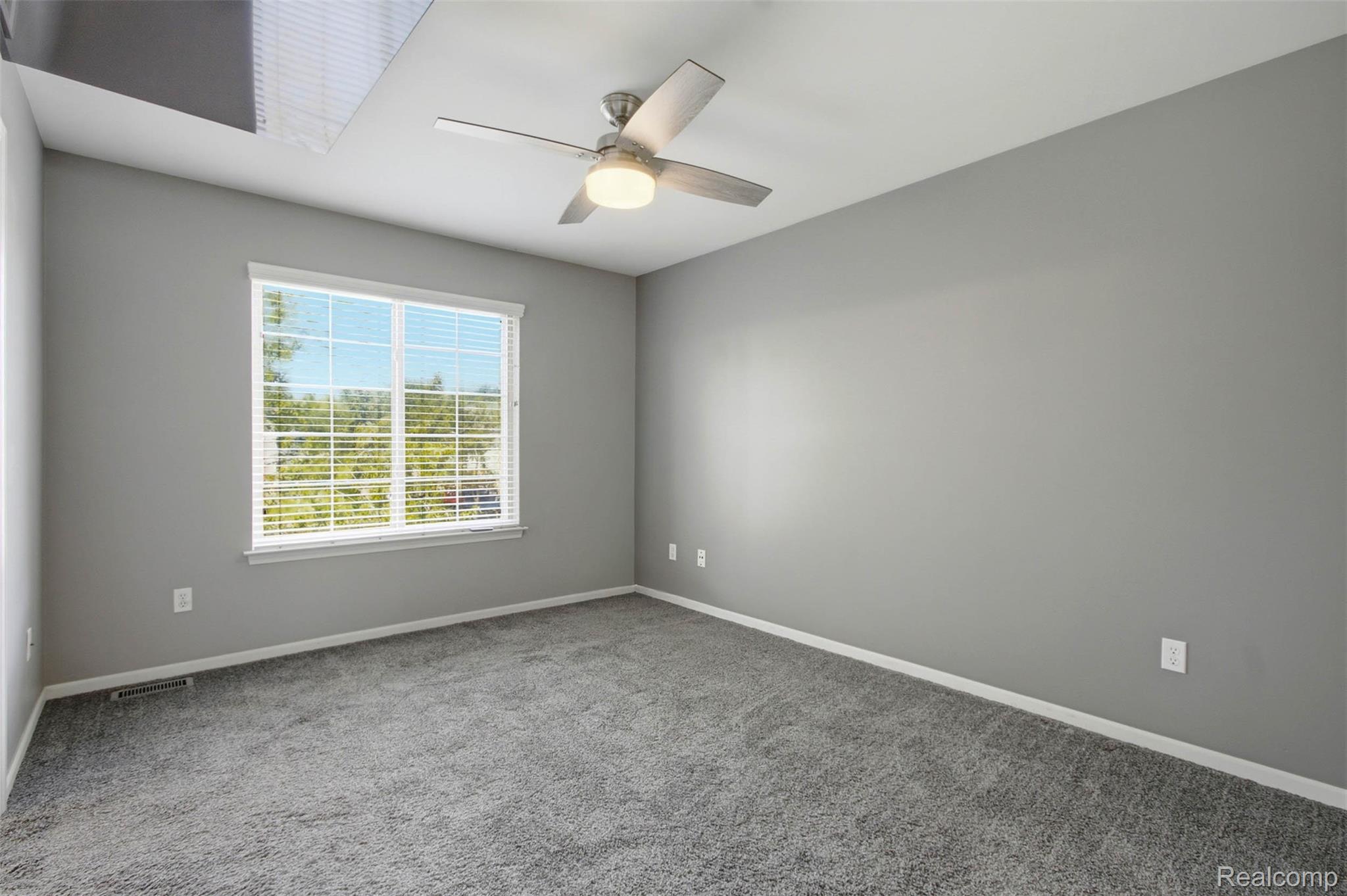 8704 Hardwood Drive Property Photo 13