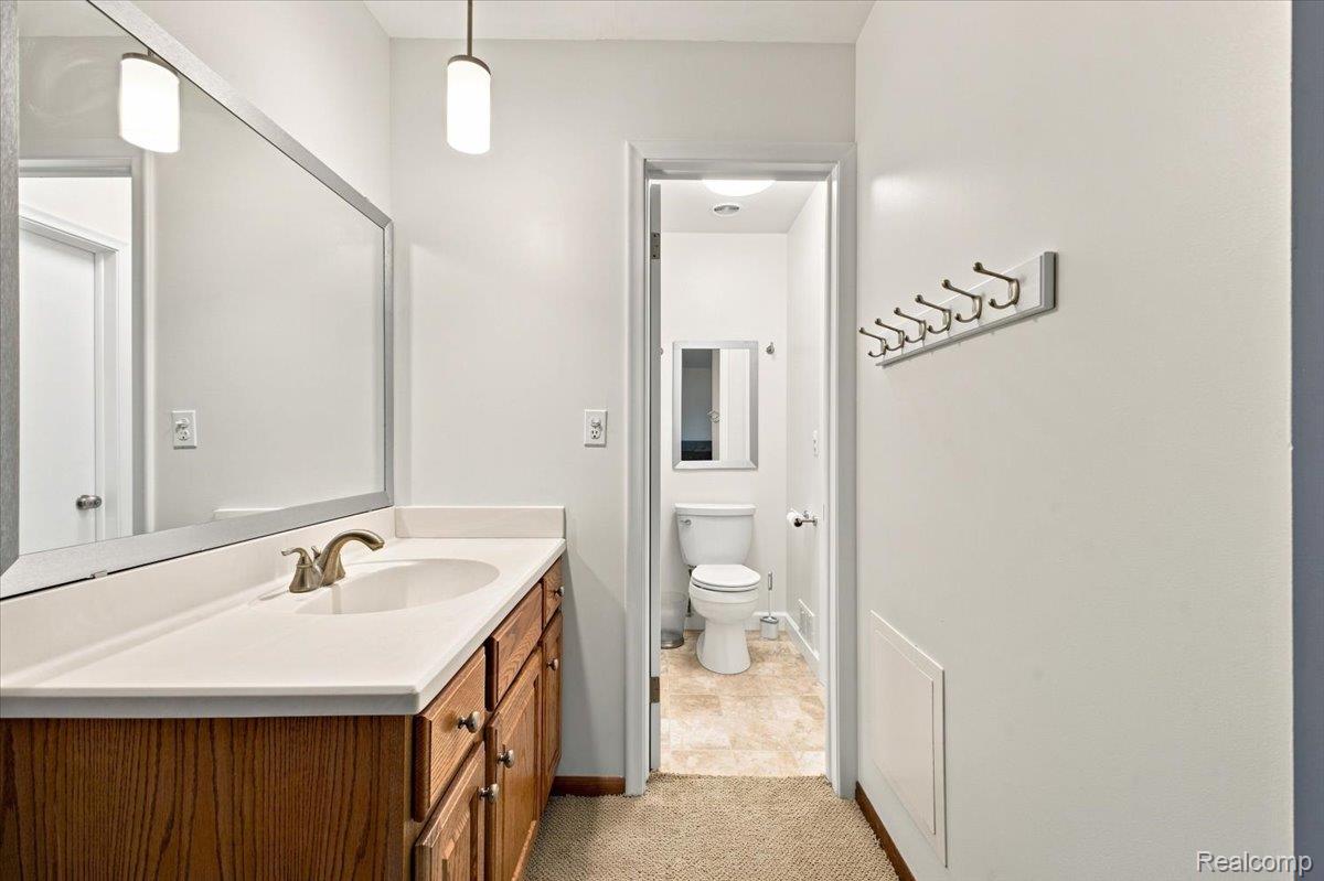 9130 Ann Maria Boulevard Property Photo 8