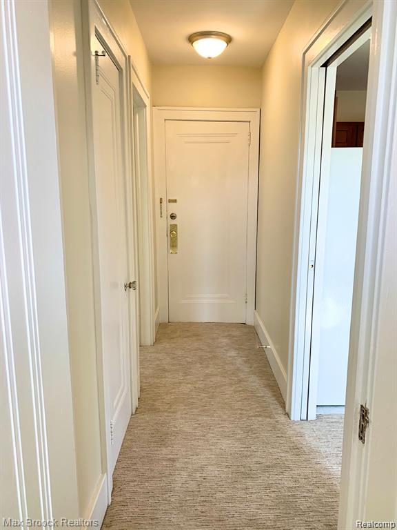 156 N Worth Street Property Photo 21