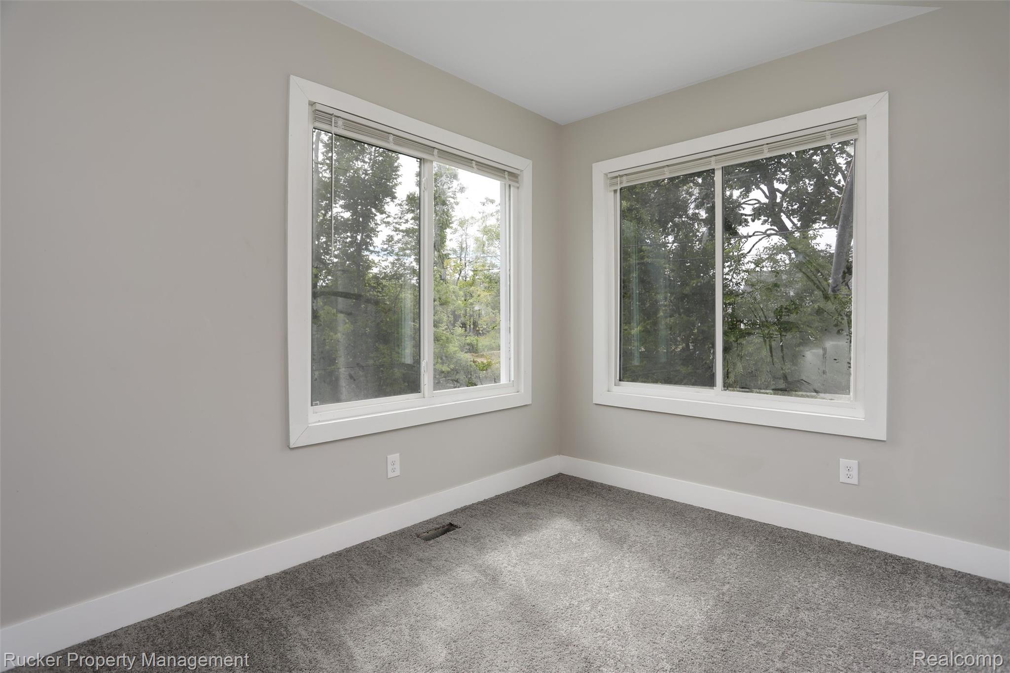 5124 W Chicago Street Apt 2 Property Photo 13