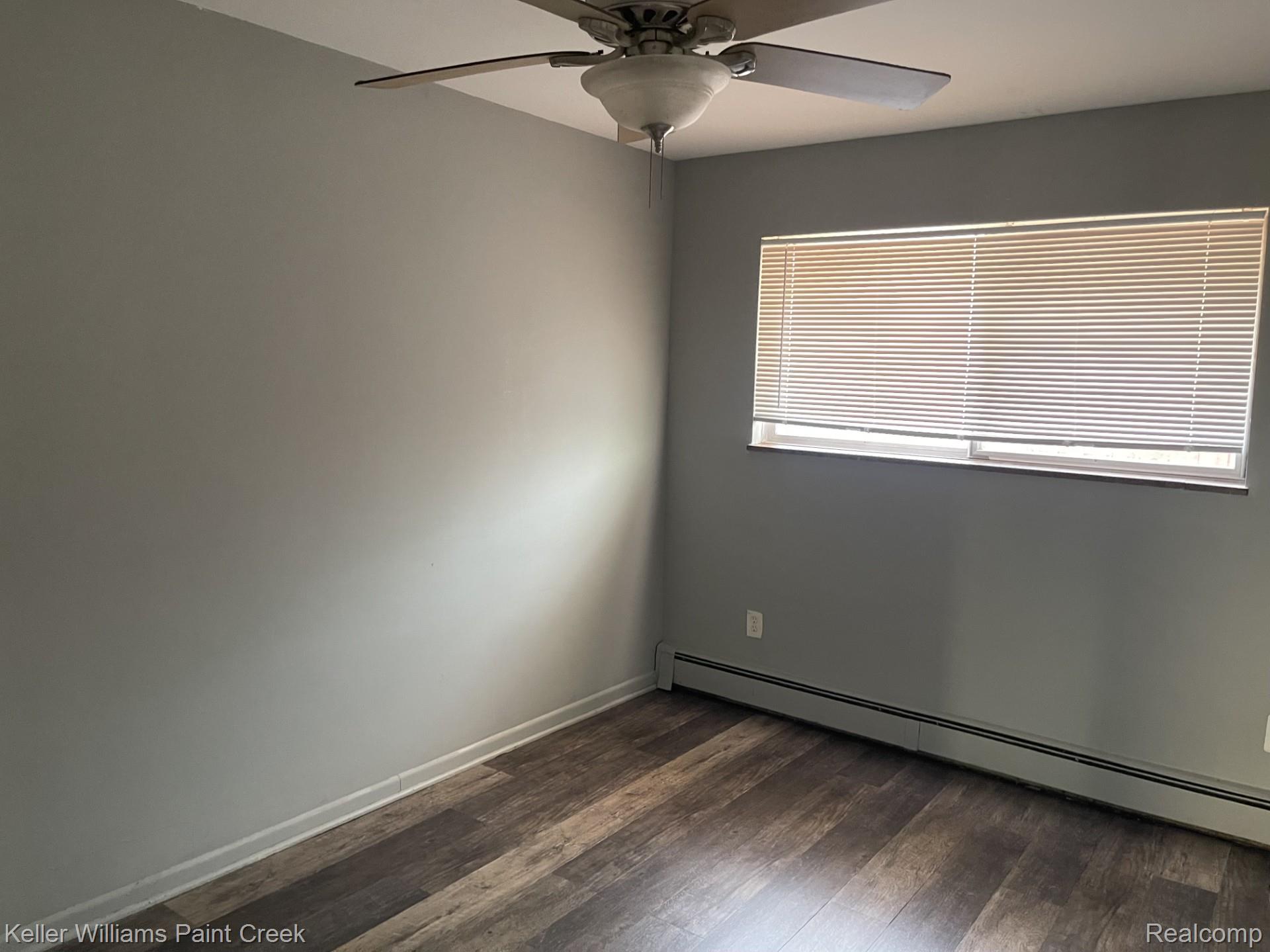 474 W Marshall Property Photo 5