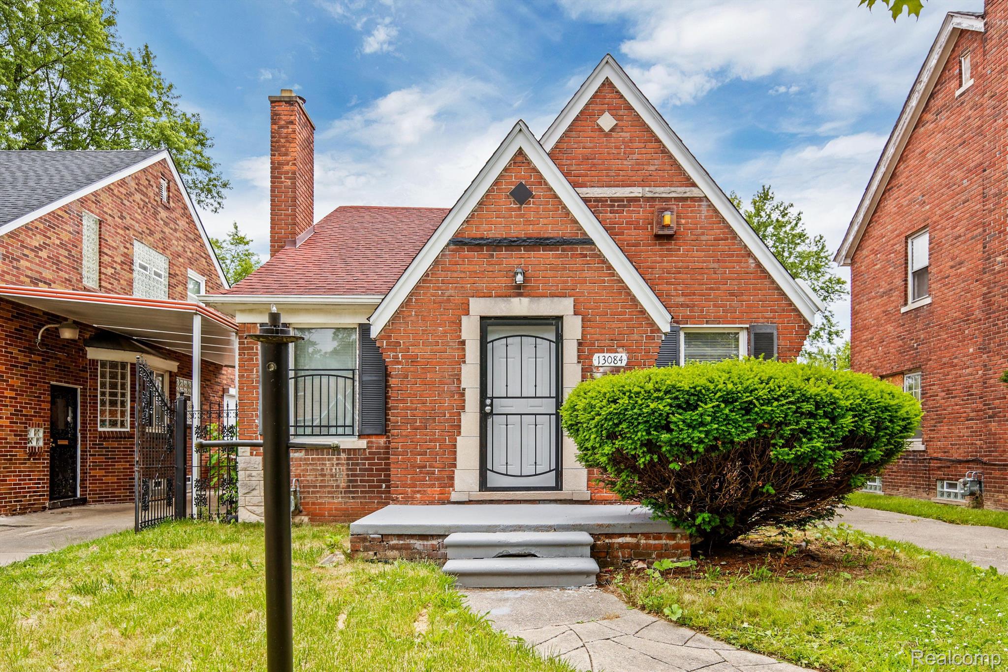 13084 Corbett Street Property Photo 2