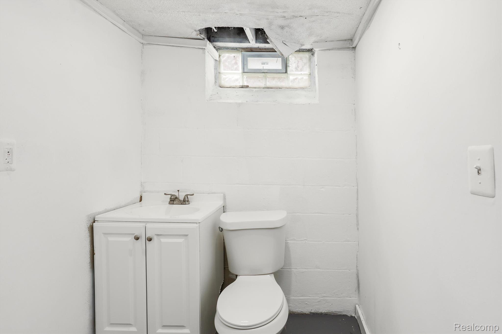 13084 Corbett Street Property Photo 20