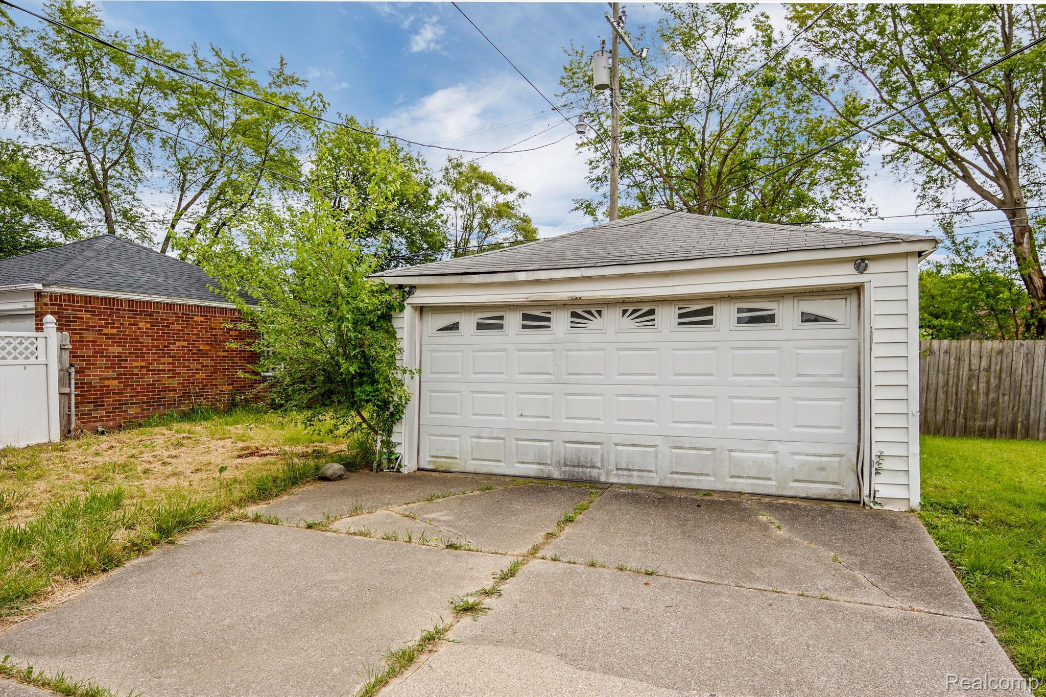 13084 Corbett Street Property Photo 22