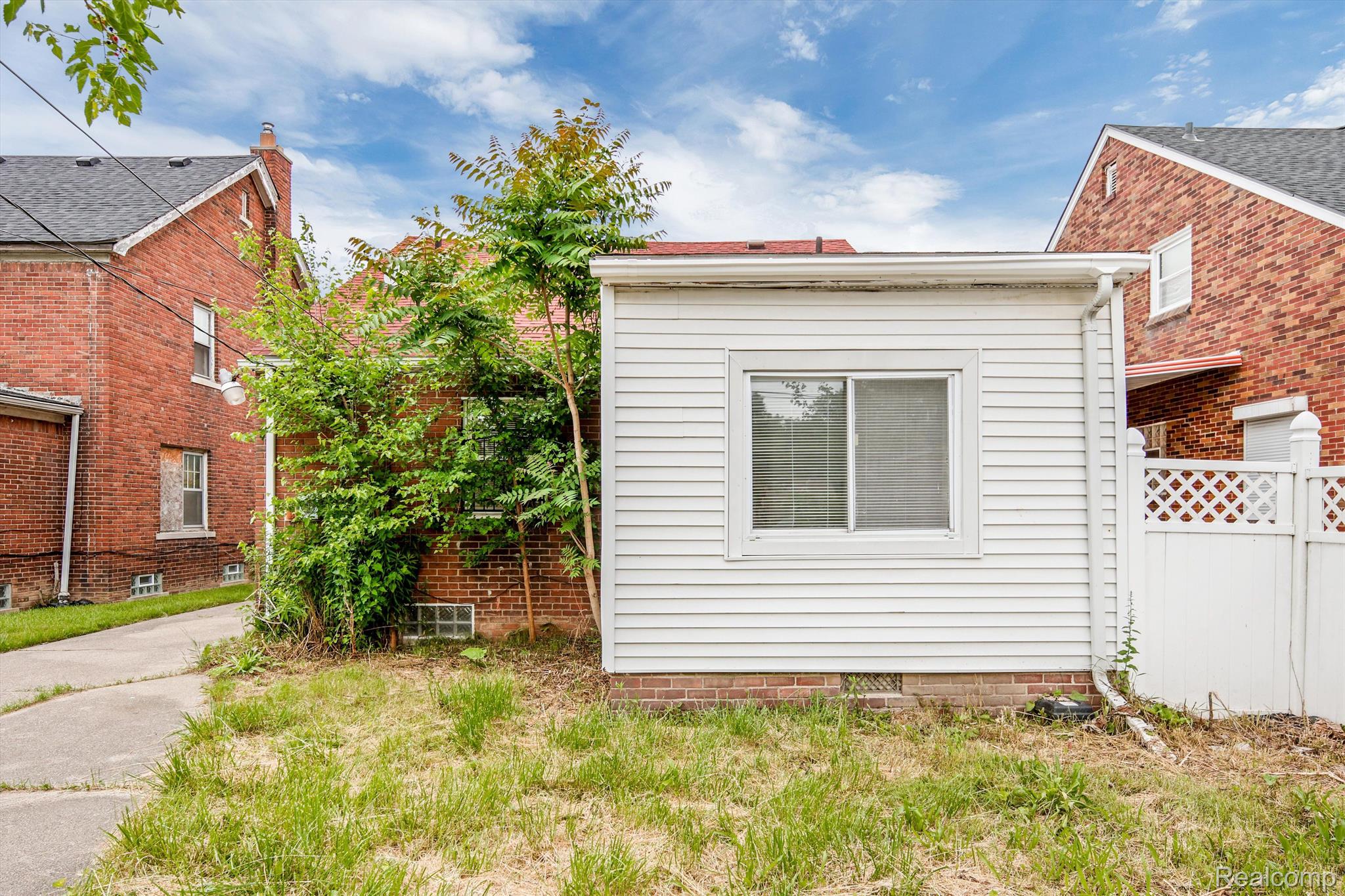 13084 Corbett Street Property Photo 24