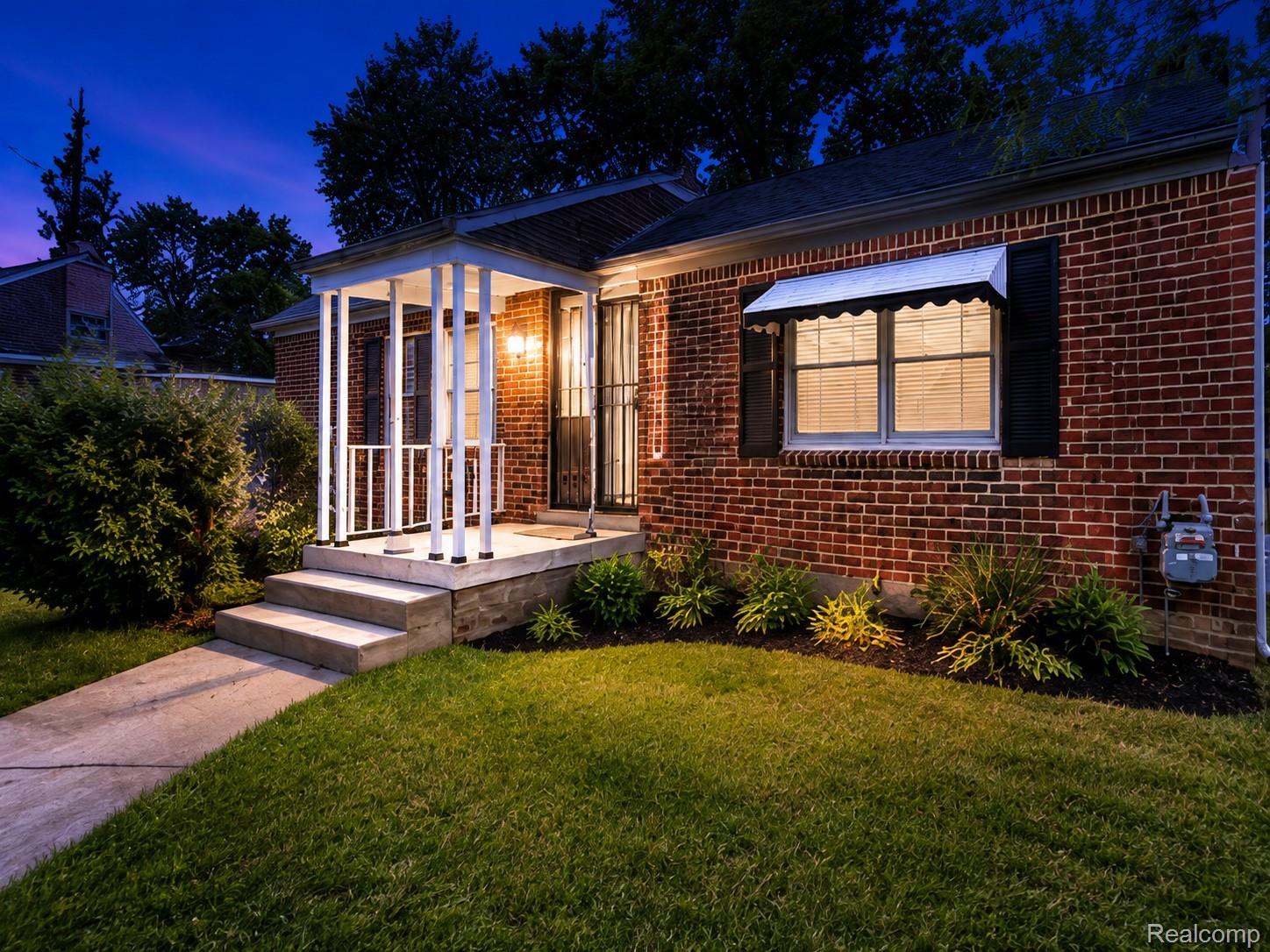 7619 Fielding Street Property Photo 1
