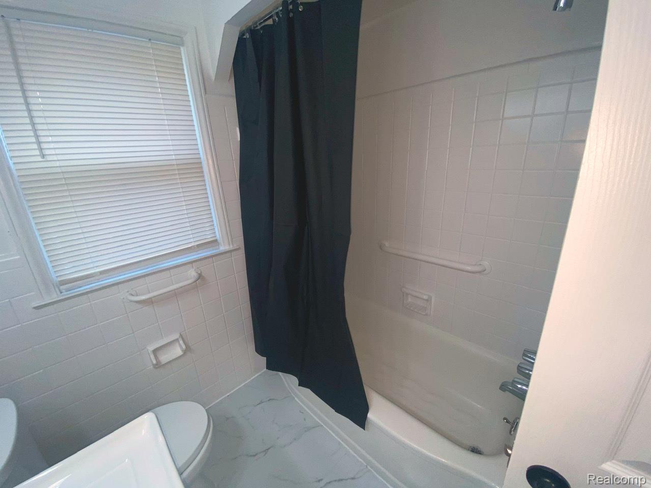 7619 Fielding Street Property Photo 13