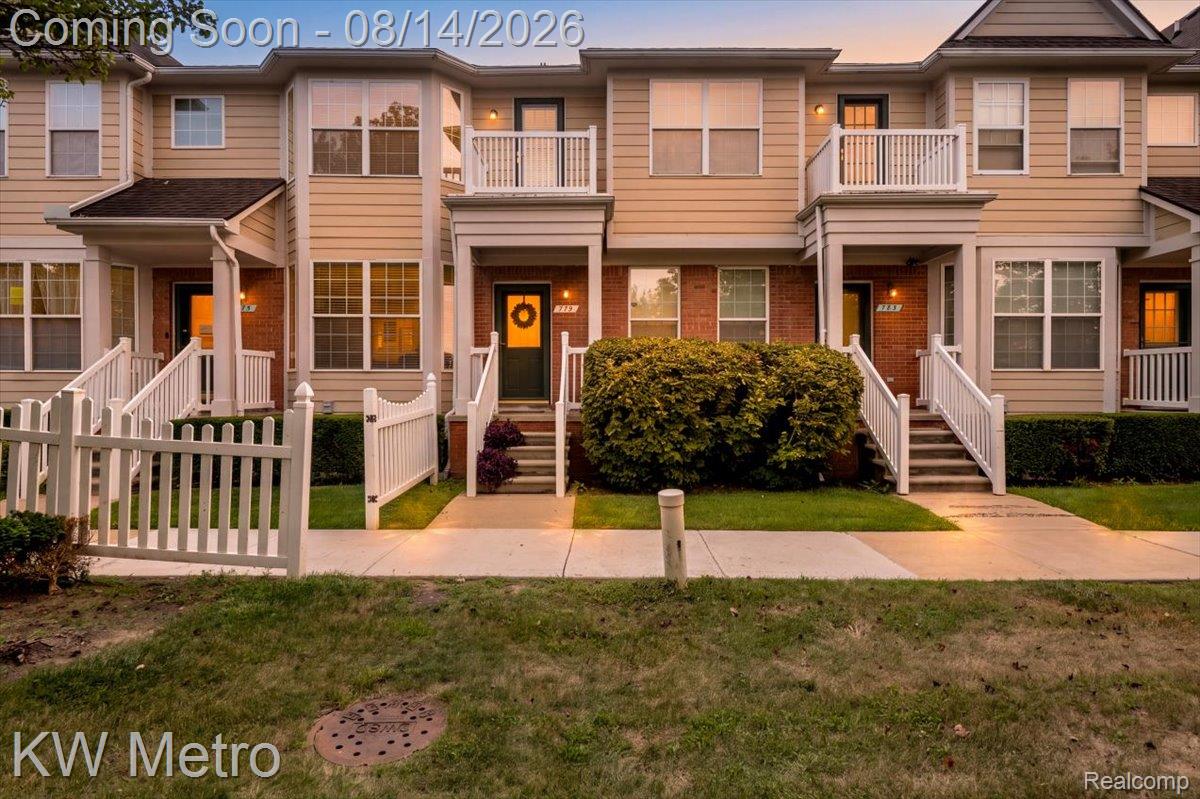 779 Piper Boulevard Property Photo 1