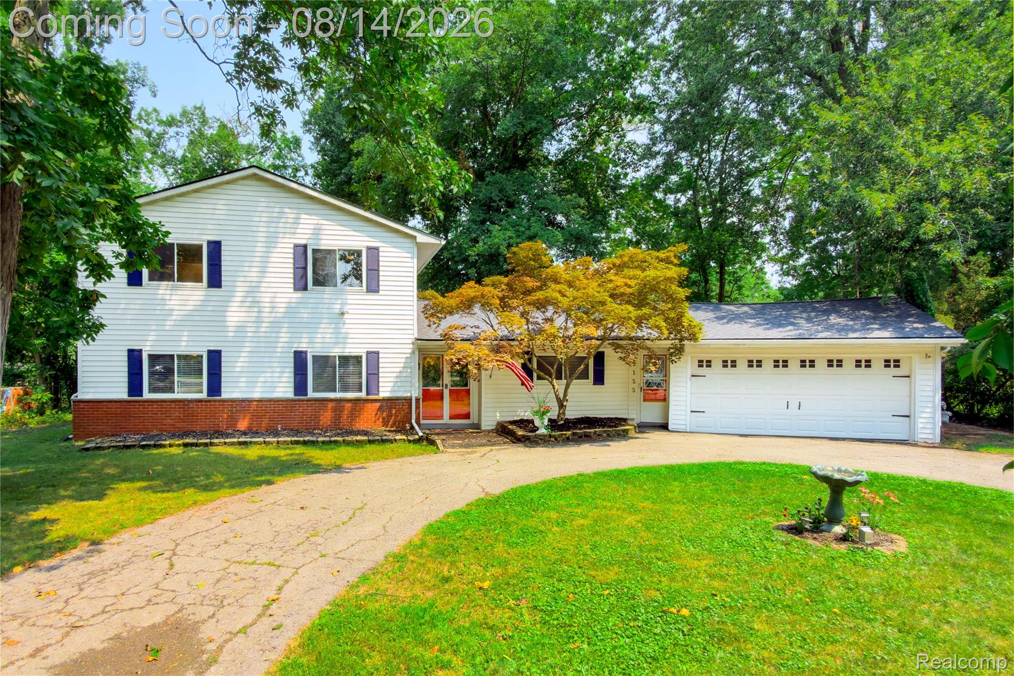 25155 Dallas Court Property Photo 1