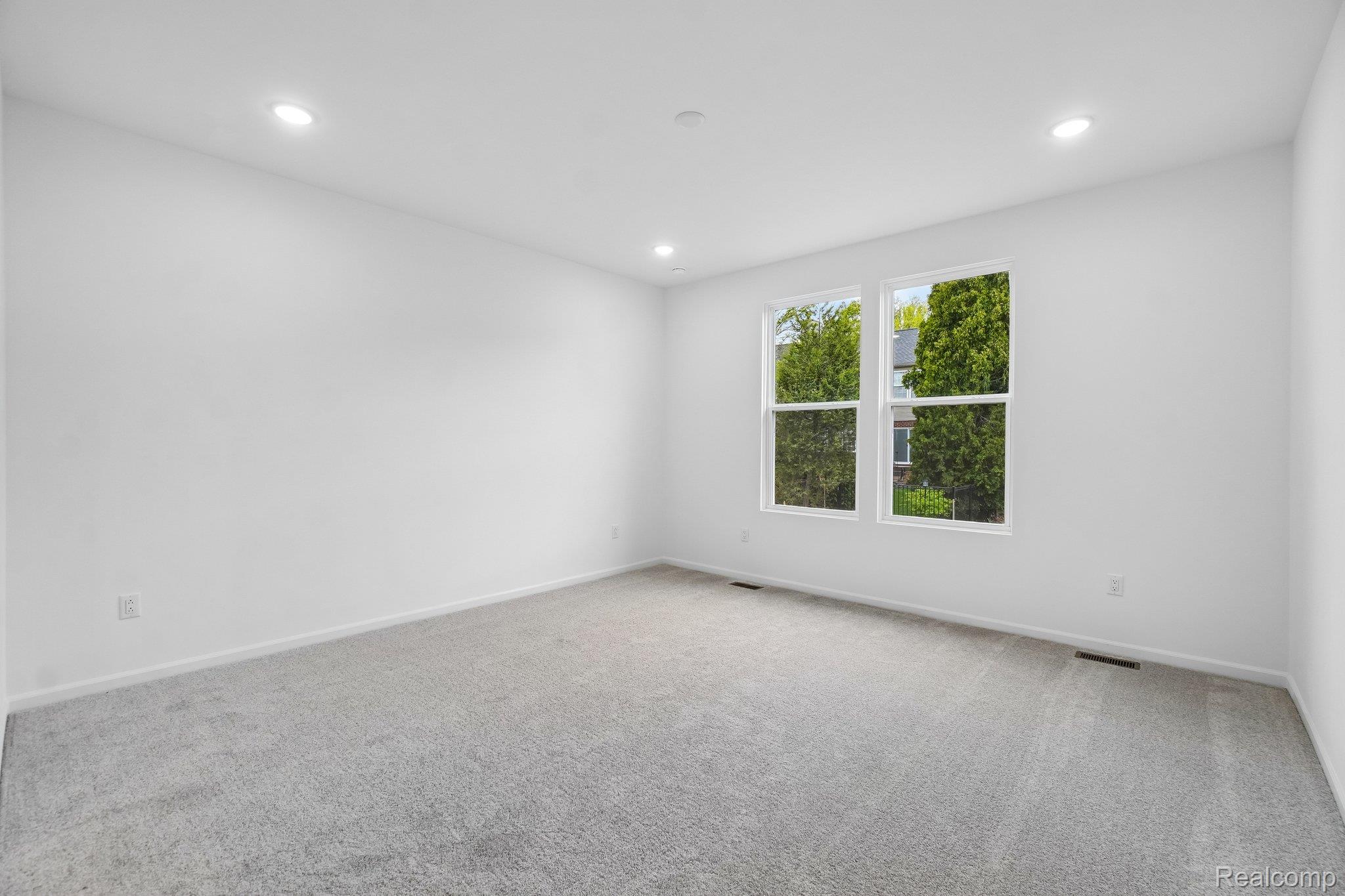 50745 Crusader Drive Property Photo 11